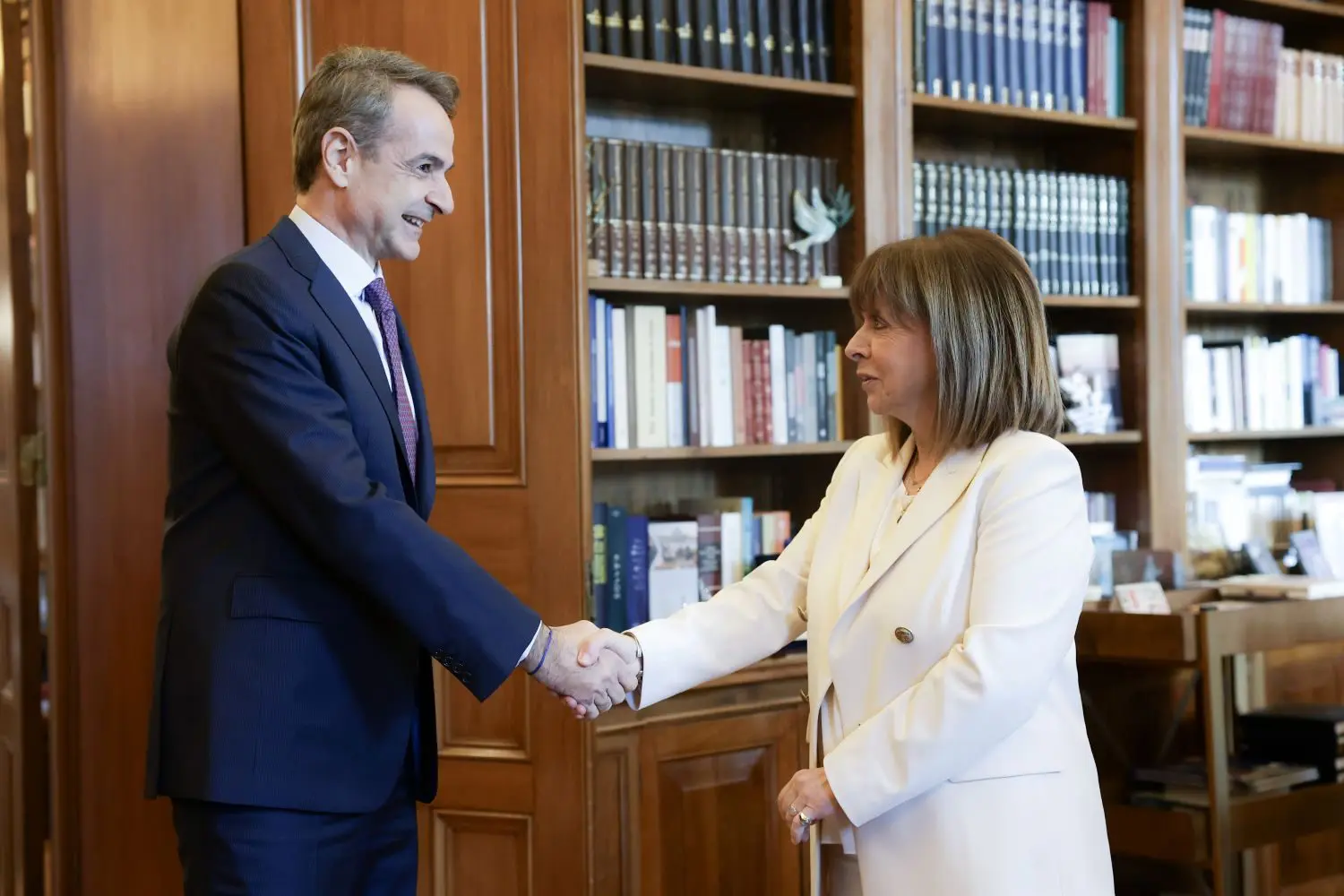 58351 AA2CA26C 5E7D 4334 B284 4AB5F5CEDA9F 1920x1440 1