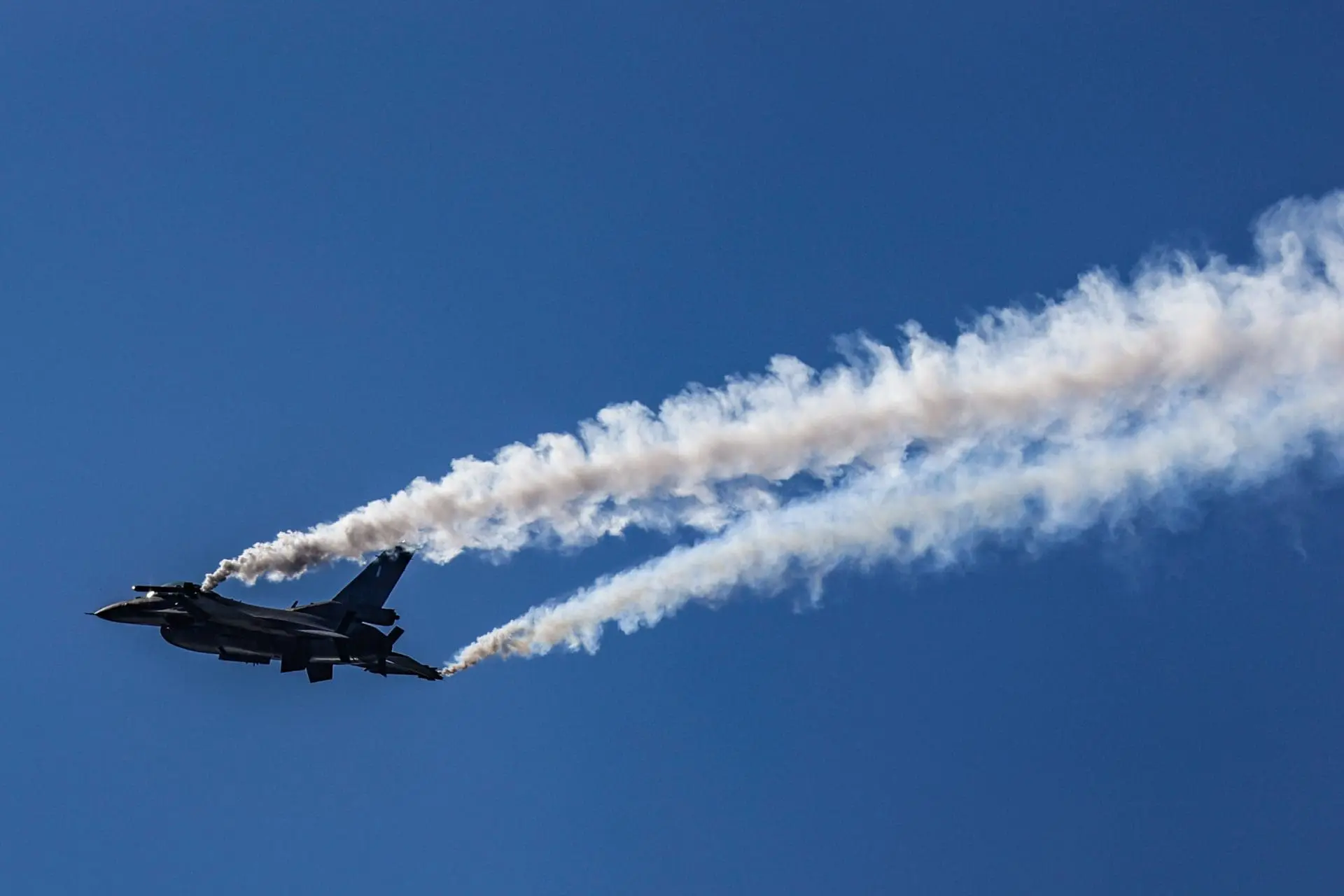 57229 85F417ED D7EF 4C37 A8F0 C4C26F510D84 1920x1440 1