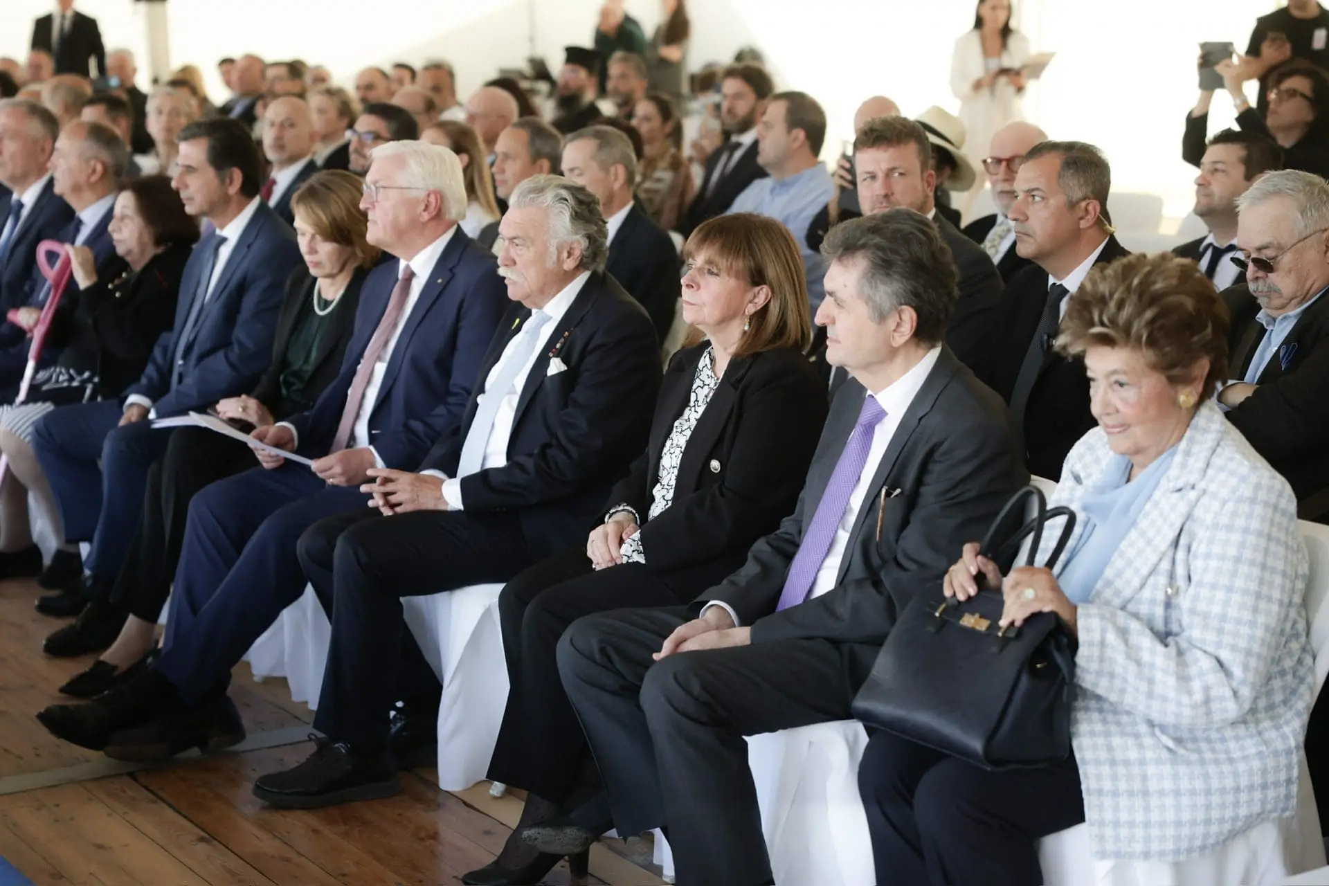 57249 E3B38652 6506 4079 87FA 514C9E457E60 1920x1440 1