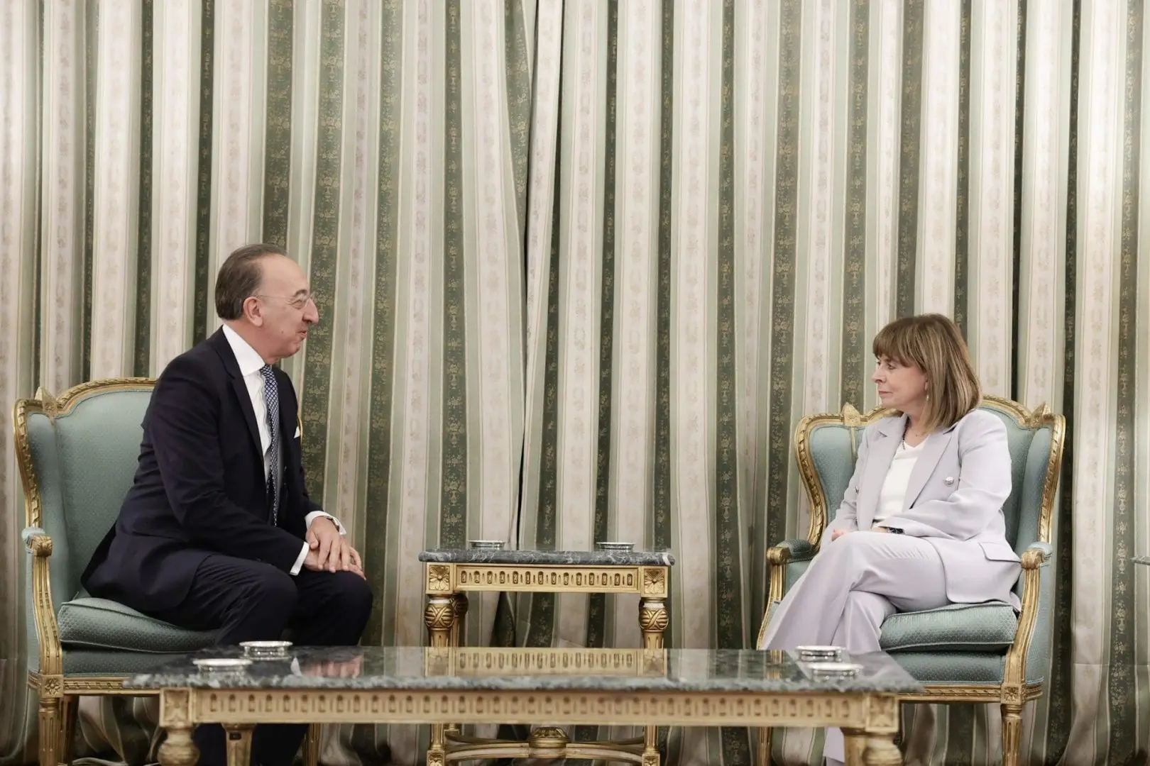 57590 FF28FF01 BFB5 4E85 8781 E4CFEBF9D616 1920x1440 1