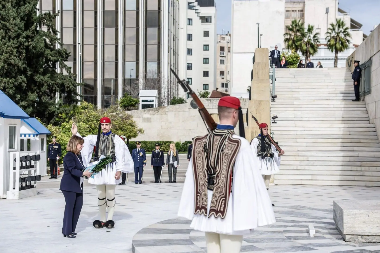 57618 7 1 1920x1440 1