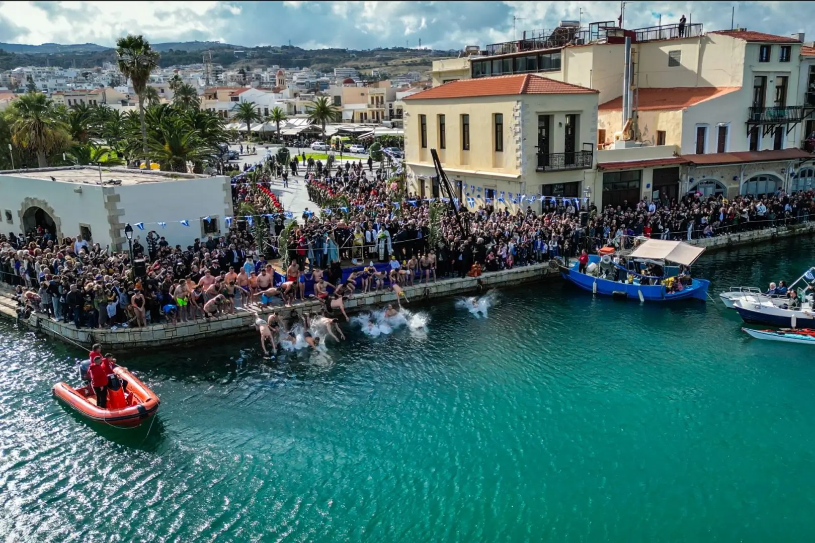 53531 F00901DF CBA5 4825 9195 56974682CEC6 1920x1440 1