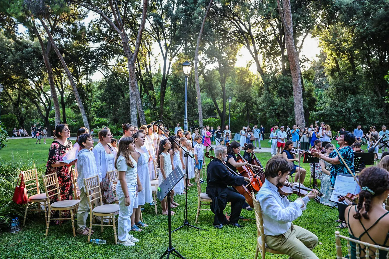 Stin ekdilosi gia tin Evropaiki Imera Mousikis ston kipo tou Proedrikou Megarou 11