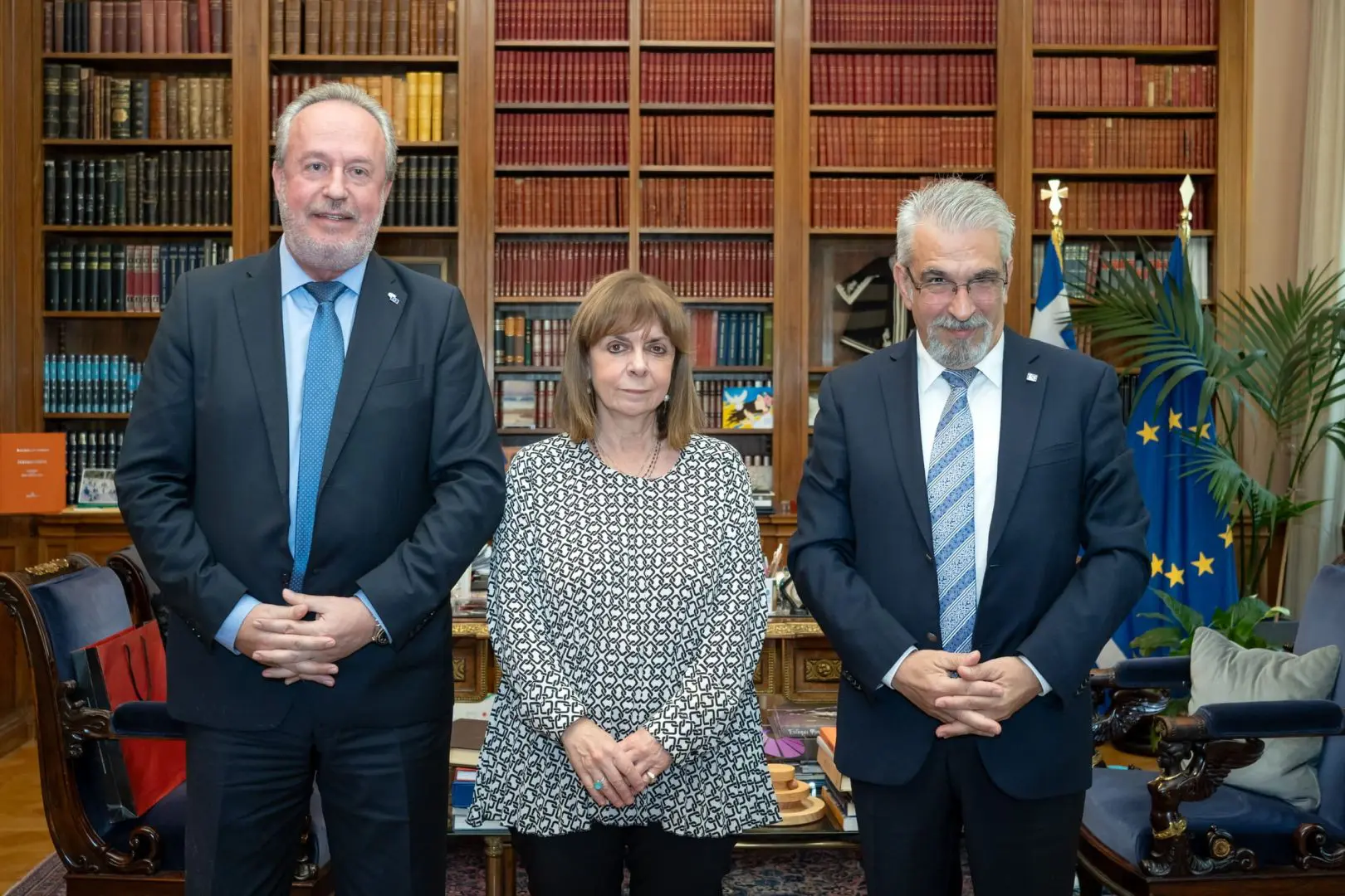 Synantisi me ton Proedro tis Oikonomikis kai Koinonikis Epitropis tis Ellados