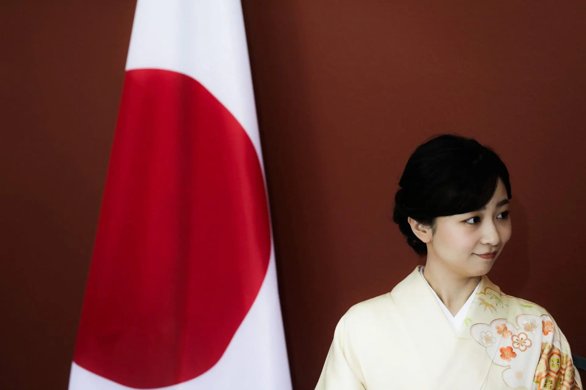 synantisi me tin prigkipissa kako tis iaponias 3