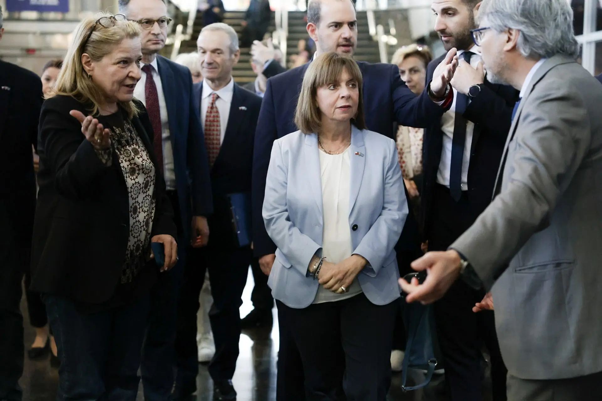 Αποκαλυπτήρια αντιγράφου αγάλματος Κόρης στον σταθμό μετρό του Σαντιάγο Grecia 8