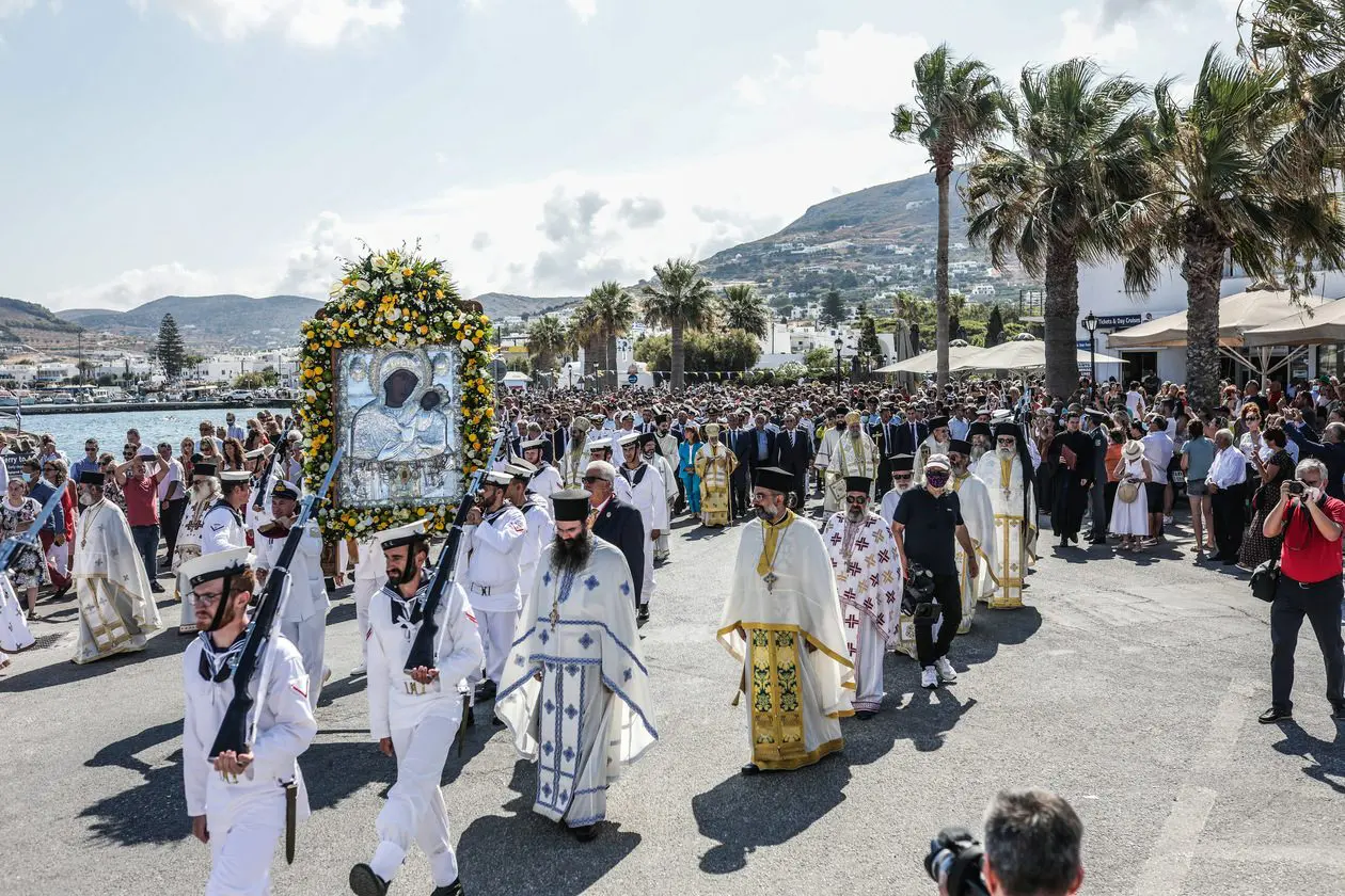 Δήλωση για την εορτή της Κοιμήσεως της Θεοτόκου στο Ιερό Προσκύνημα Παναγίας Εκατονταπυλιανής Πάρου 8
