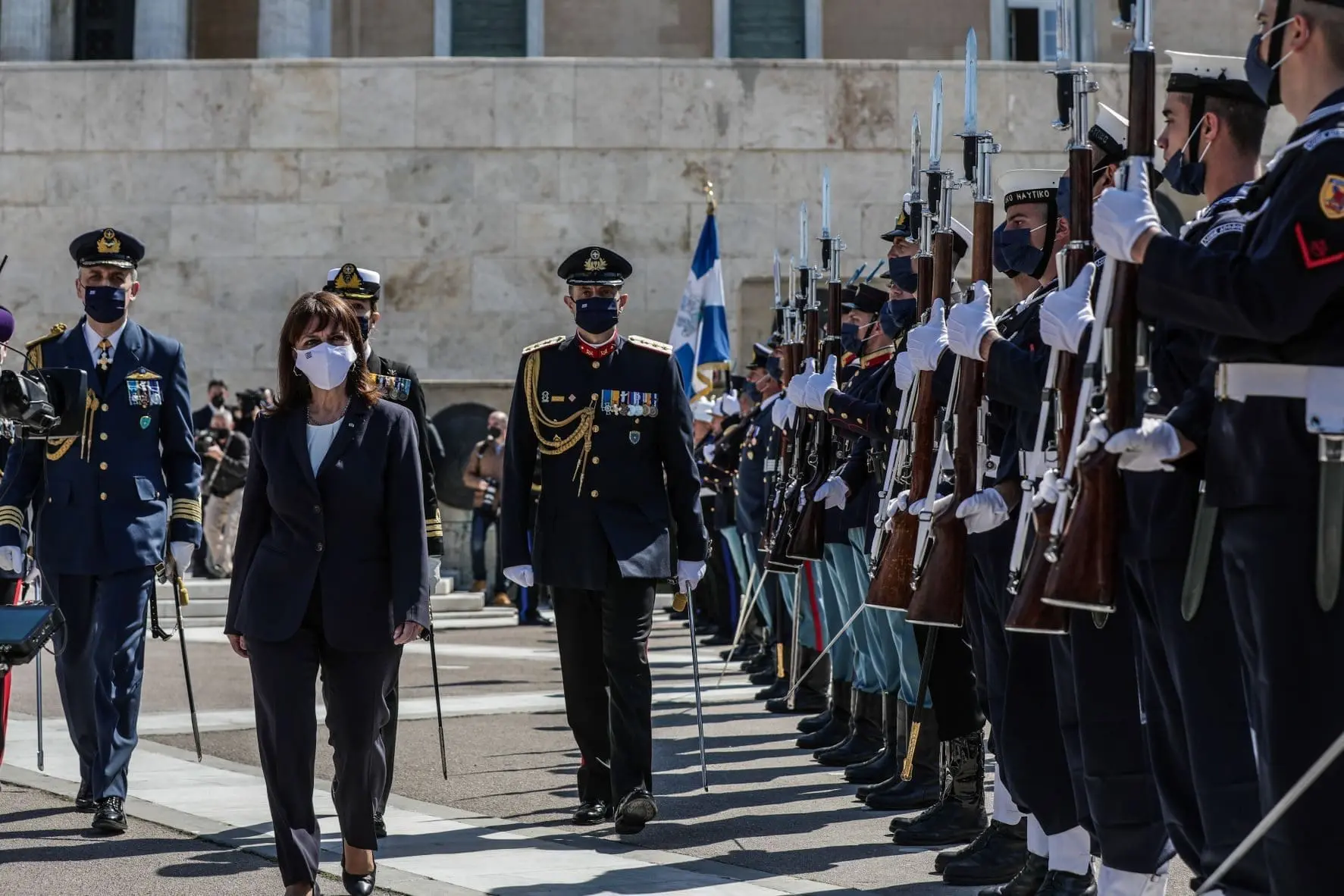 Δήλωση της Προέδρου της Δημοκρατίας Κατερίνας Σακελλαροπούλου μετά την παρέλαση για την εθνική επέτειο της 25ης Μαρτίου 1821 4