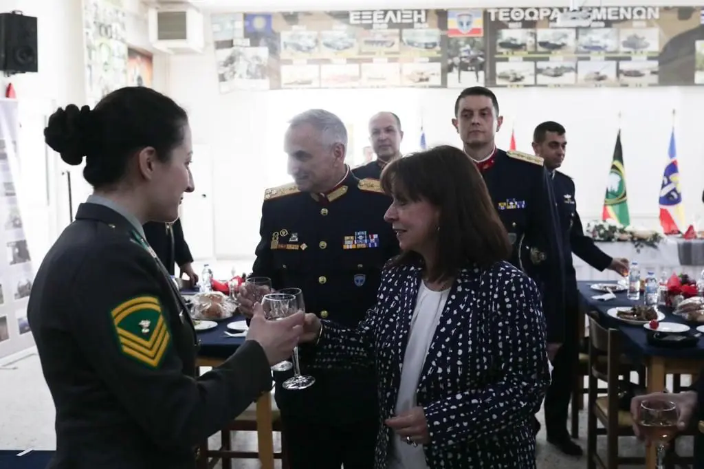 Επίσκεψή της στην XXV Τεθωρακισμένη Ταξιαρχία στο Πετροχώρι Ξάνθης 6