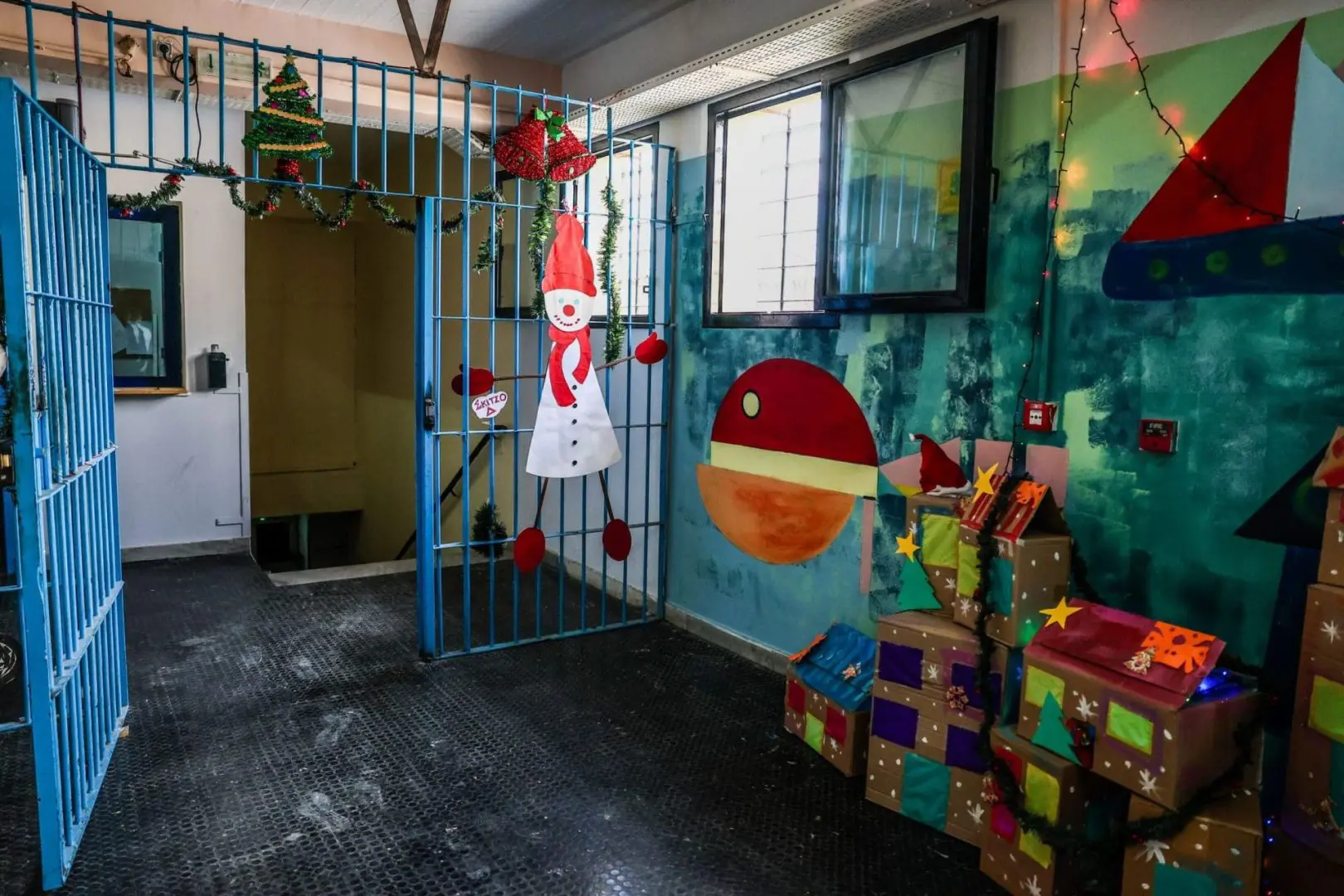 Επίσκεψη στα σχολεία του Σωφρονιστικού Καταστήματος Κορυδαλλού 7