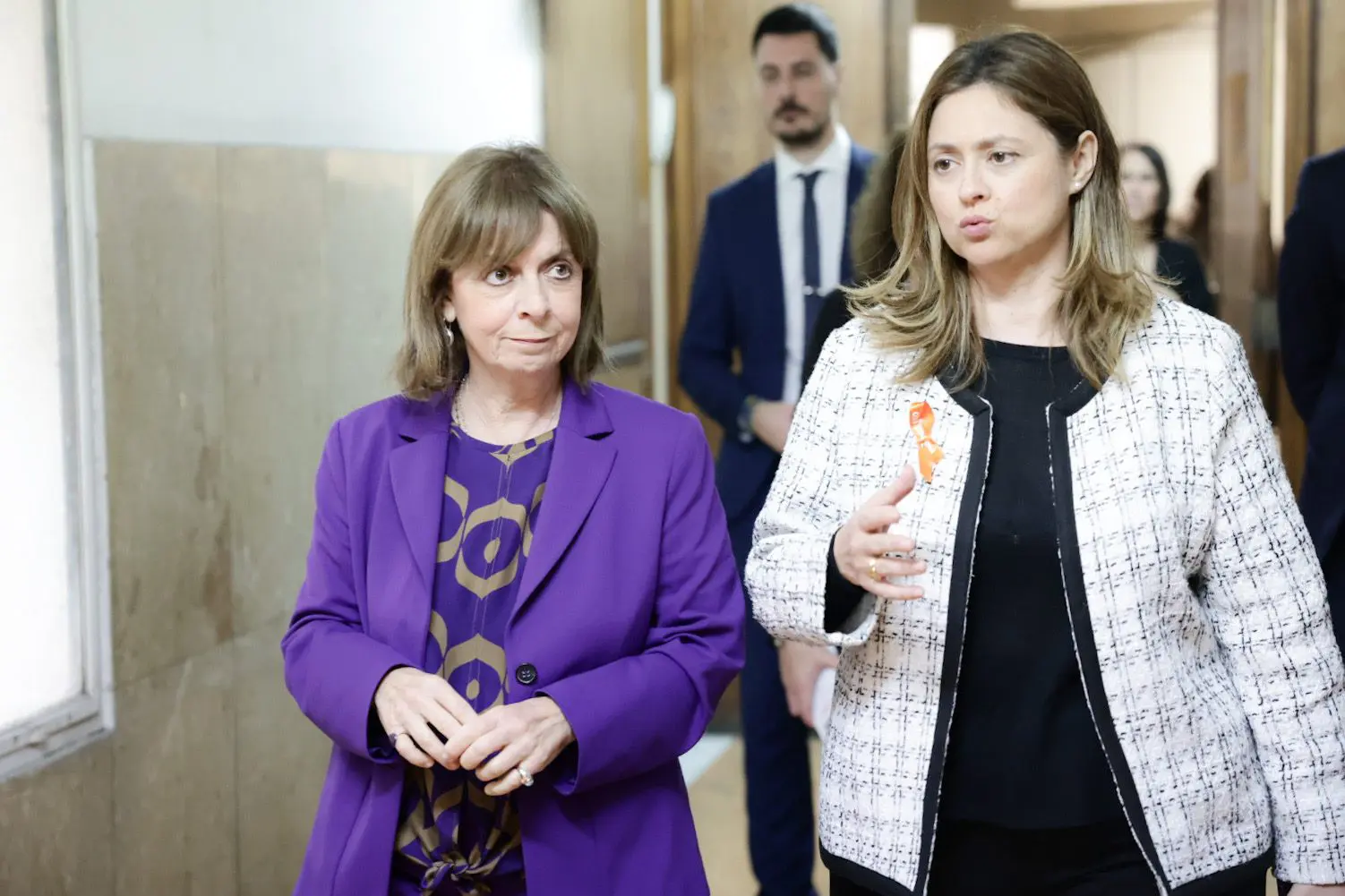 Επίσκεψη στην υπηρεσία της τηλεφωνικής γραμμής SOS 15900 2