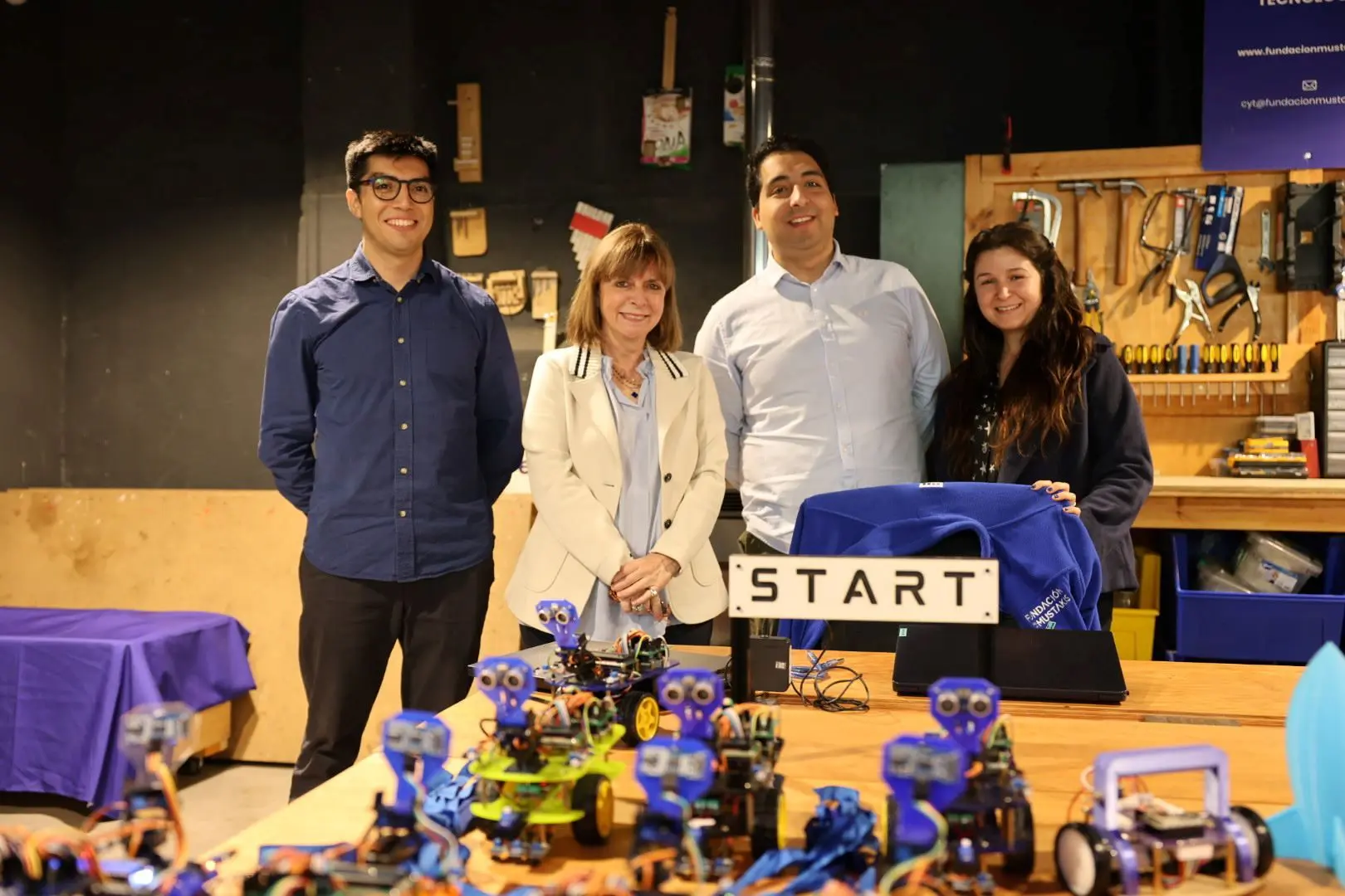 Επίσκεψη στο Ίδρυμα Γαβριήλ και Μαίρης Μουστάκη στο Σαντιάγο 4