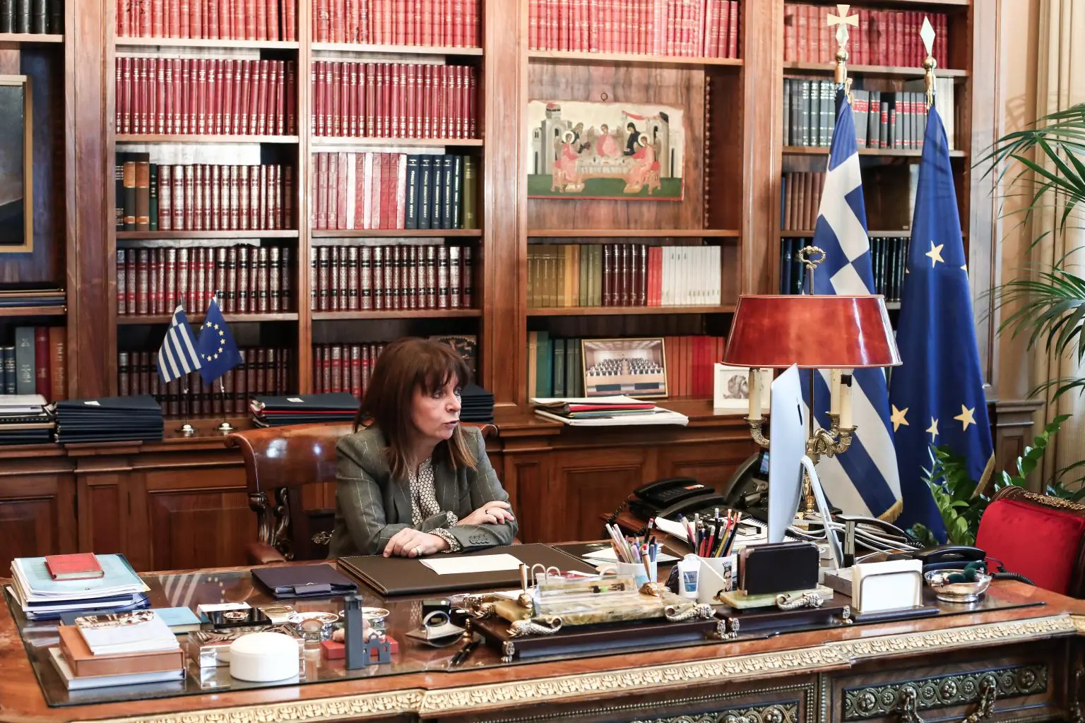 Επικοινωνία της Προέδρου της Δημοκρατίας Κατερίνας Σακελλαροπούλου με τον Jeremy Rifkin