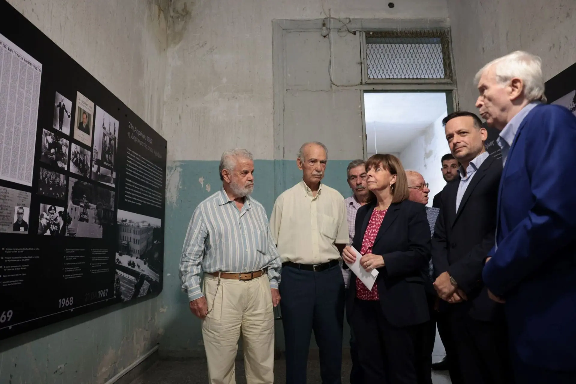 Κατάθεση στεφάνου στο ΕΑΤ – ΕΣΑ 5