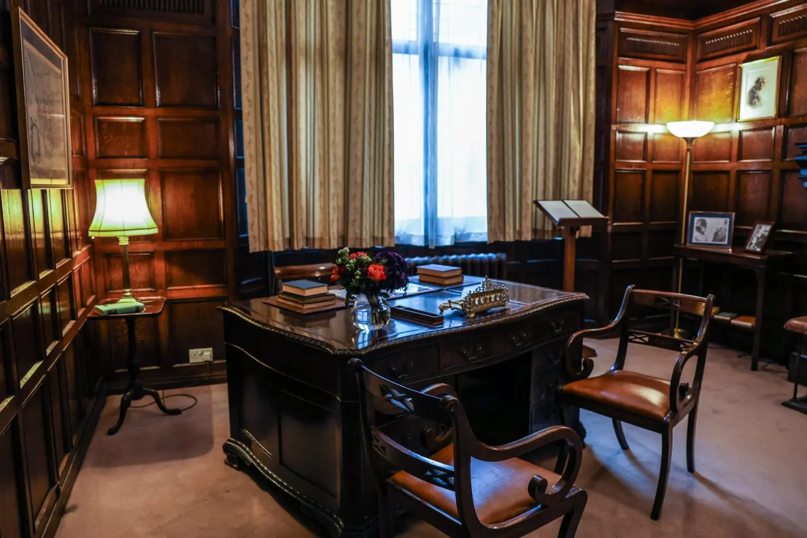 Ξενάγηση στο Μουσείο Γιώργου Σεφέρη στην πρεσβευτική κατοικία στο Λονδίνο 5