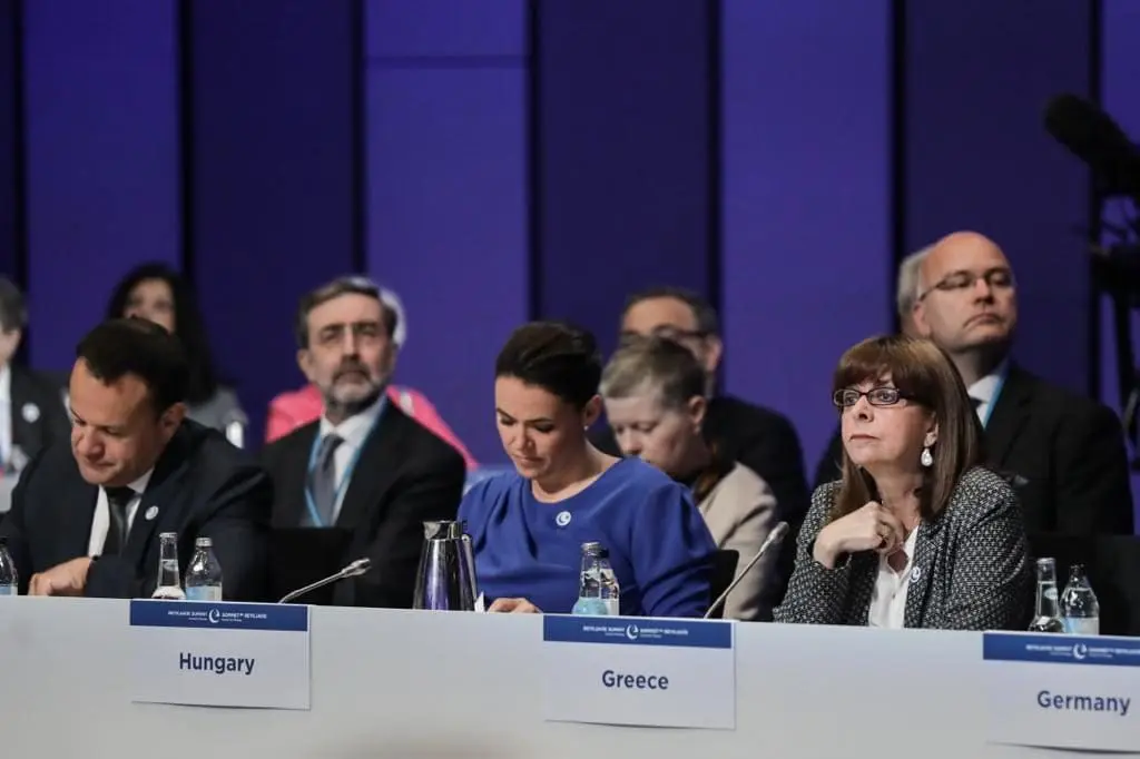Παρέμβαση στη συζήτηση με θέμα Ενωμένοι για την Ευρώπη στην Oλομέλεια της 4ης Συνόδου Αρχηγών Κρατών 3