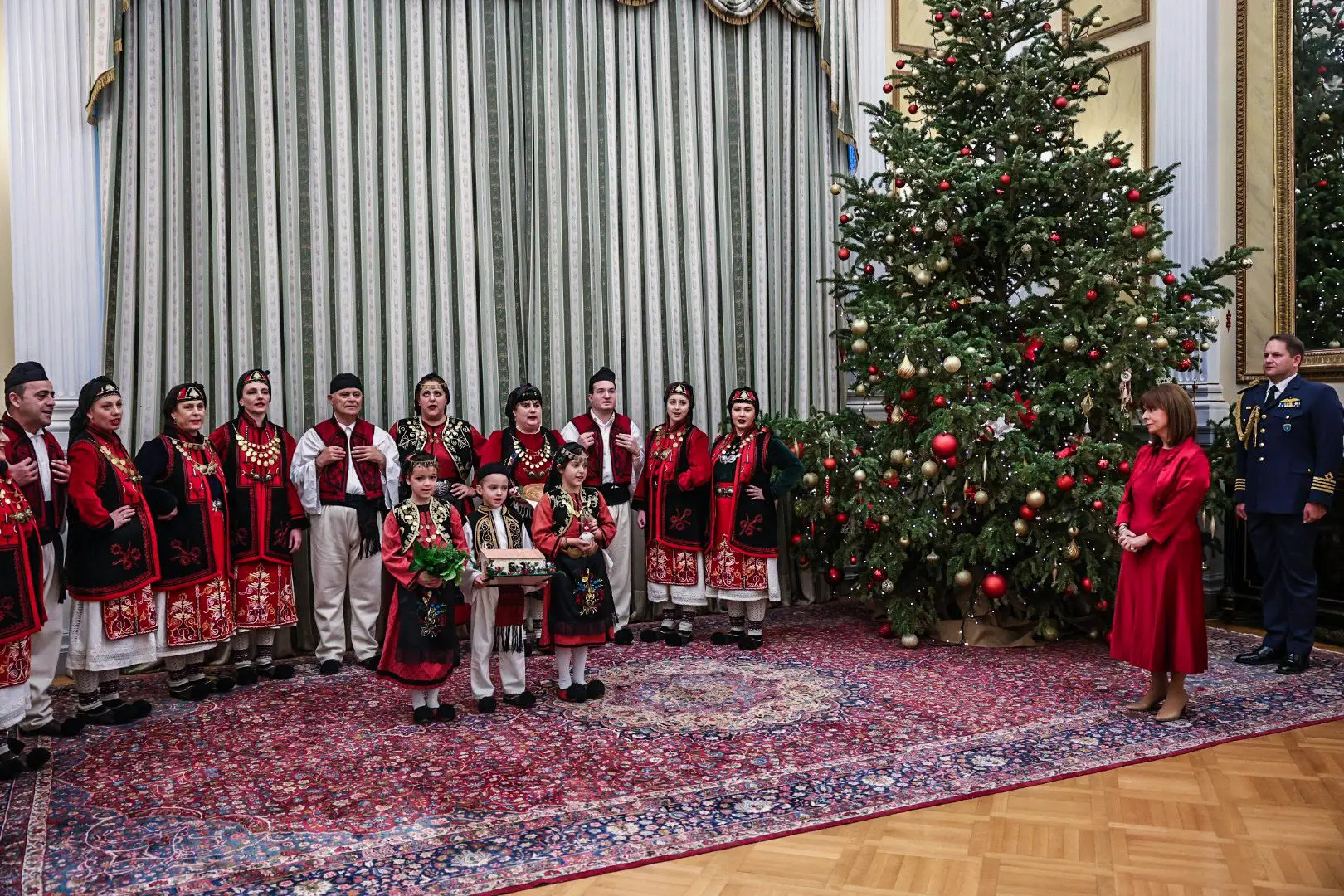 Πρωτοχρονιάτικα κάλαντα στο Προεδρικό Μέγαρο 6
