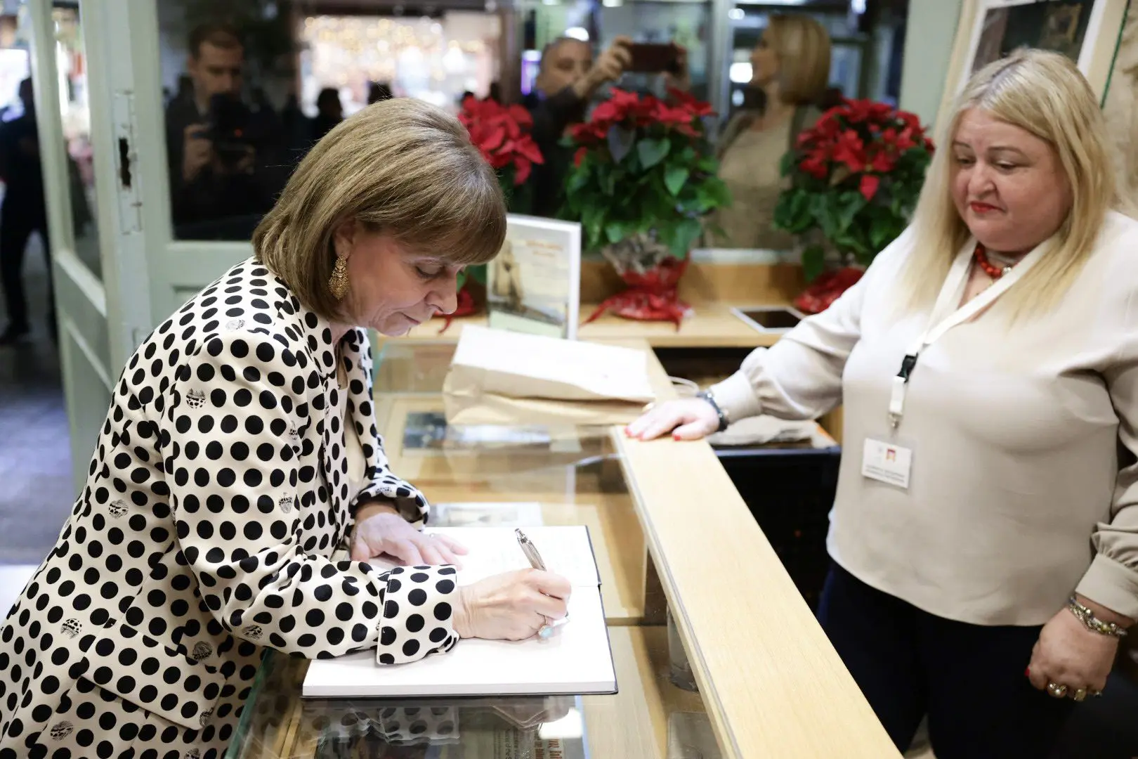 Στη Δημοτική Πινακοθήκη Χανίων 2