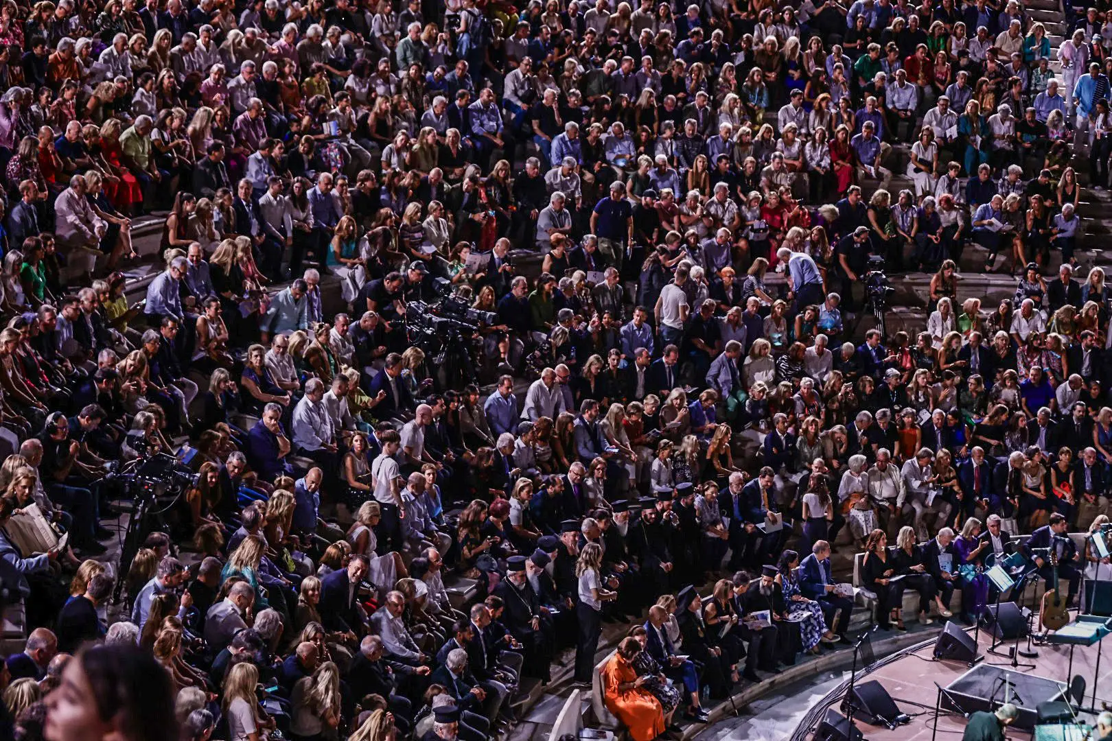 Στη συναυλία Τραγουδάμε για την Ίμβρο για τα παιδιά και τα σχολεία μας 6