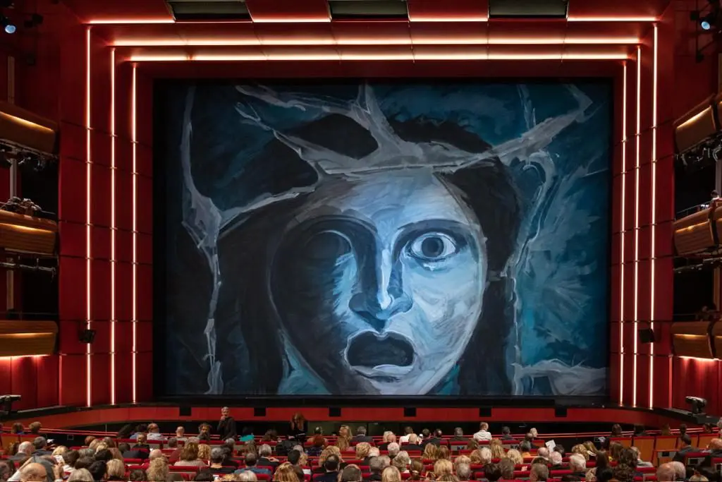 Στην Εθνική Λυρική Σκηνή για την όπερα Μήδεια 2