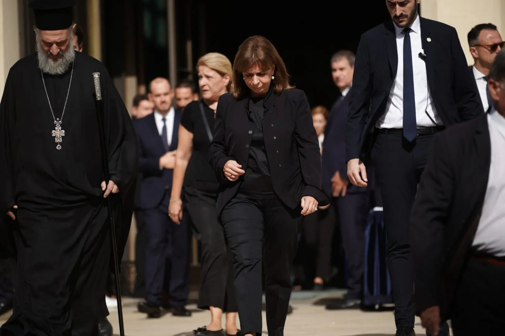 Στην κηδεία της Άντζελας Μόιρας και του Φιλίππ Αντώνη Μανδαλιού