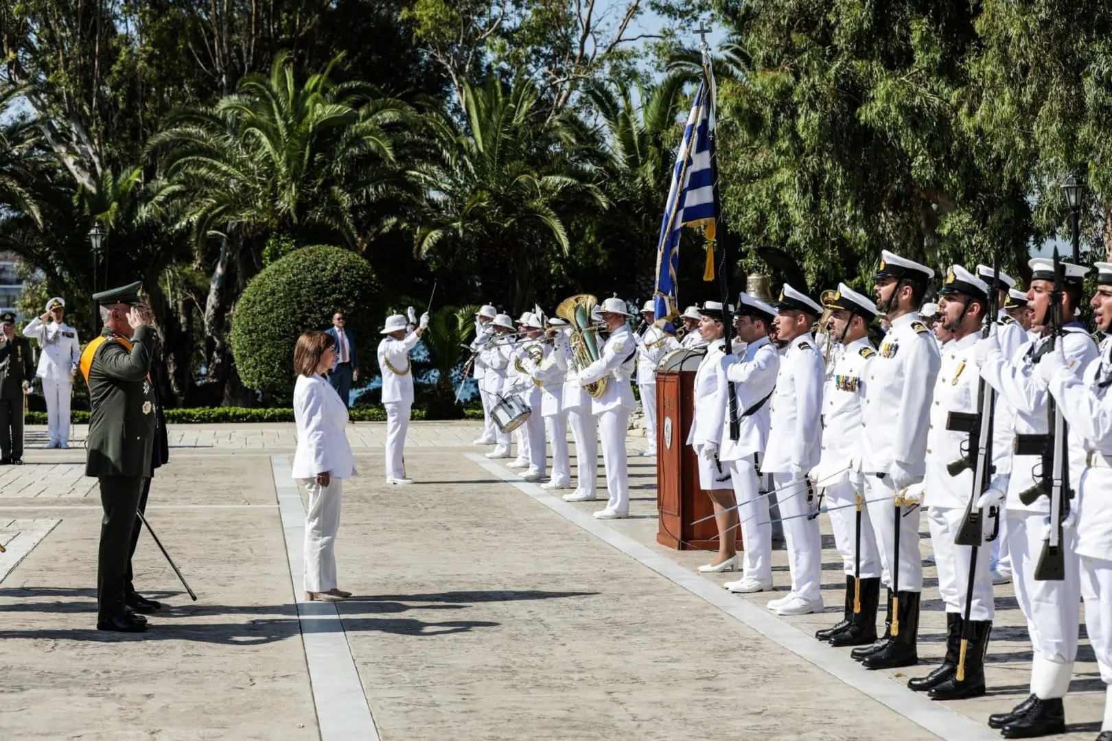Στην τελετή ορκωμοσίας στη Σχολή Ναυτικών Δοκίμων 6