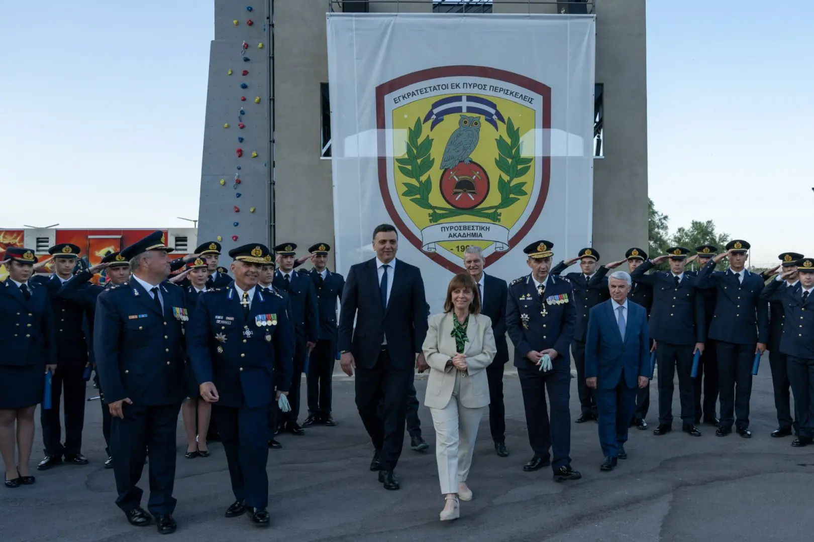Στην τελετή ορκωμοσίας στο Κέντρο Εκπαίδευσης Πυροσβεστικού Σώματος – Ίδρυμα Σταύρος Νιάρχος 8