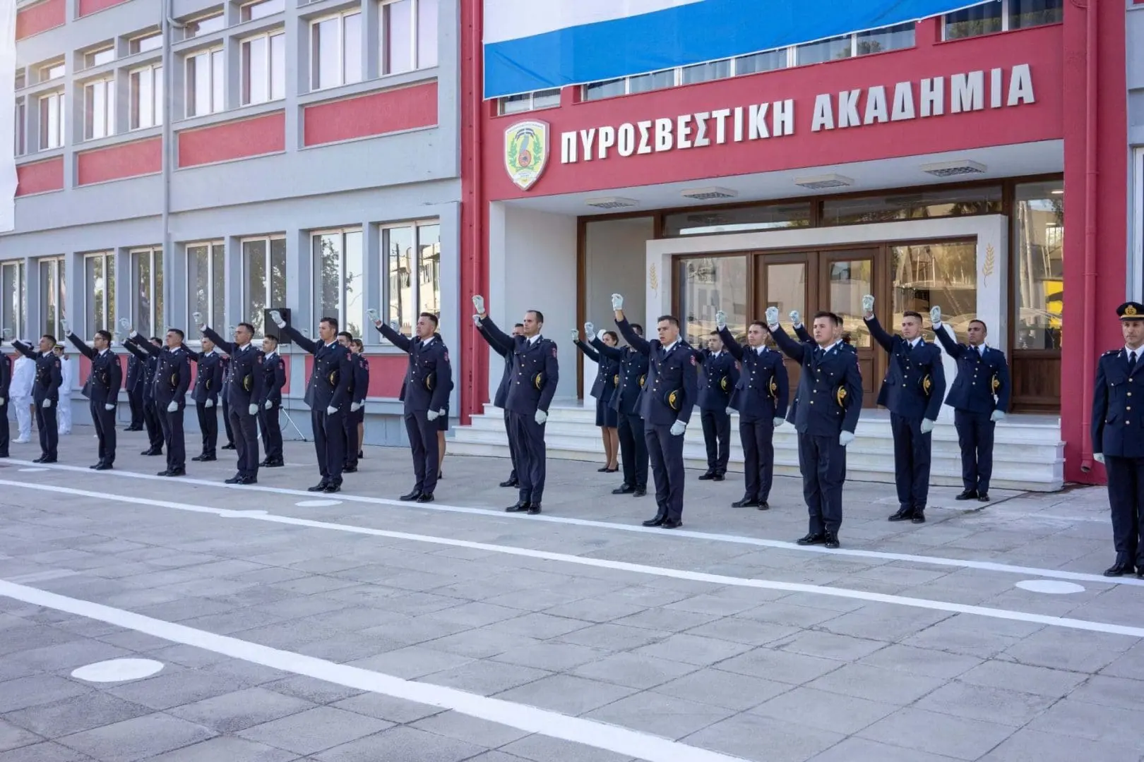 Στην τελετή ορκωμοσίας των νέων Ανθυποπυραγών της Πυροσβεστικής Ακαδημίας 1