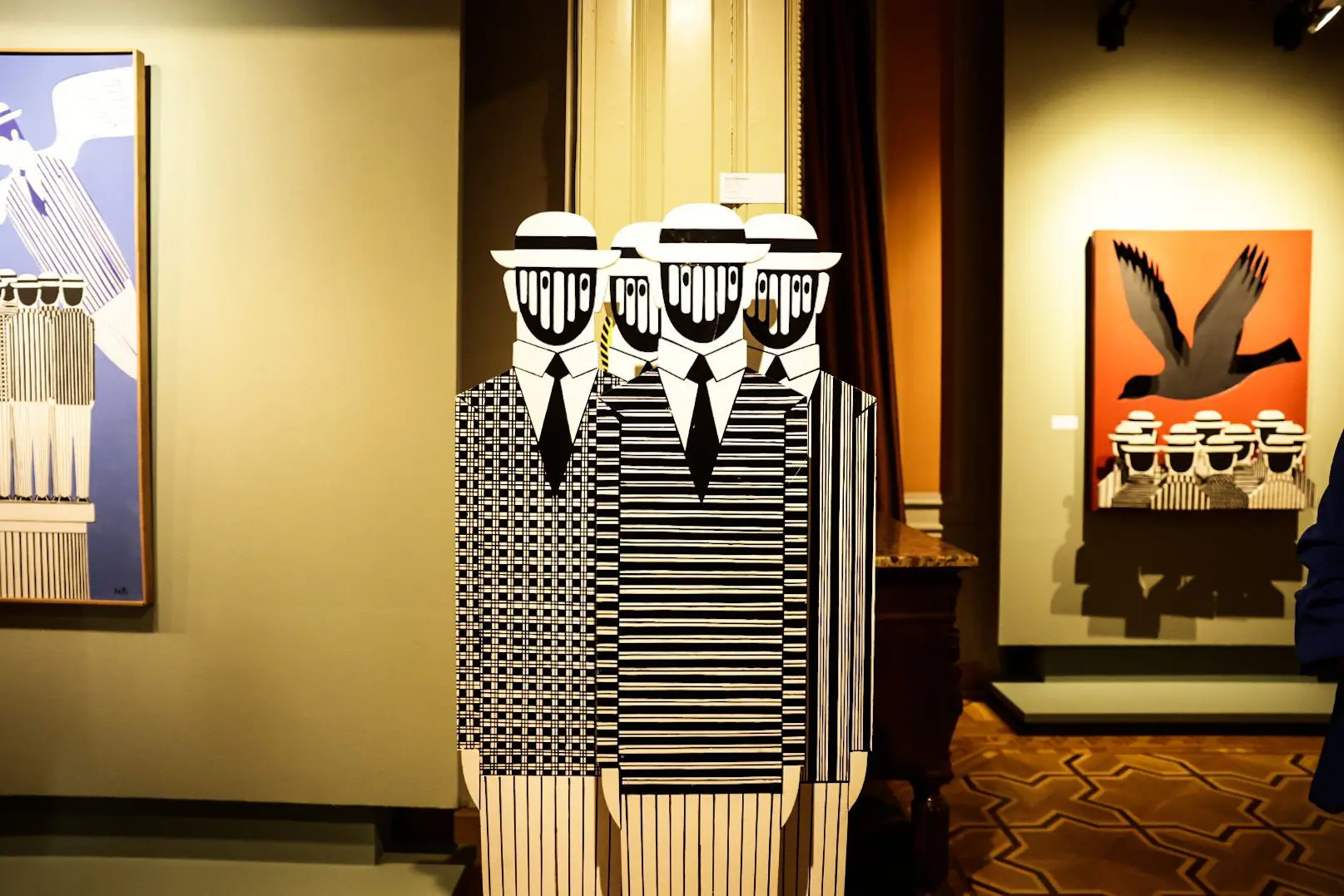 Στις εκθέσεις στην Δημοτική Πινακοθήκη Θεσσαλονίκης και στη Μονή Λαζαριστών 6