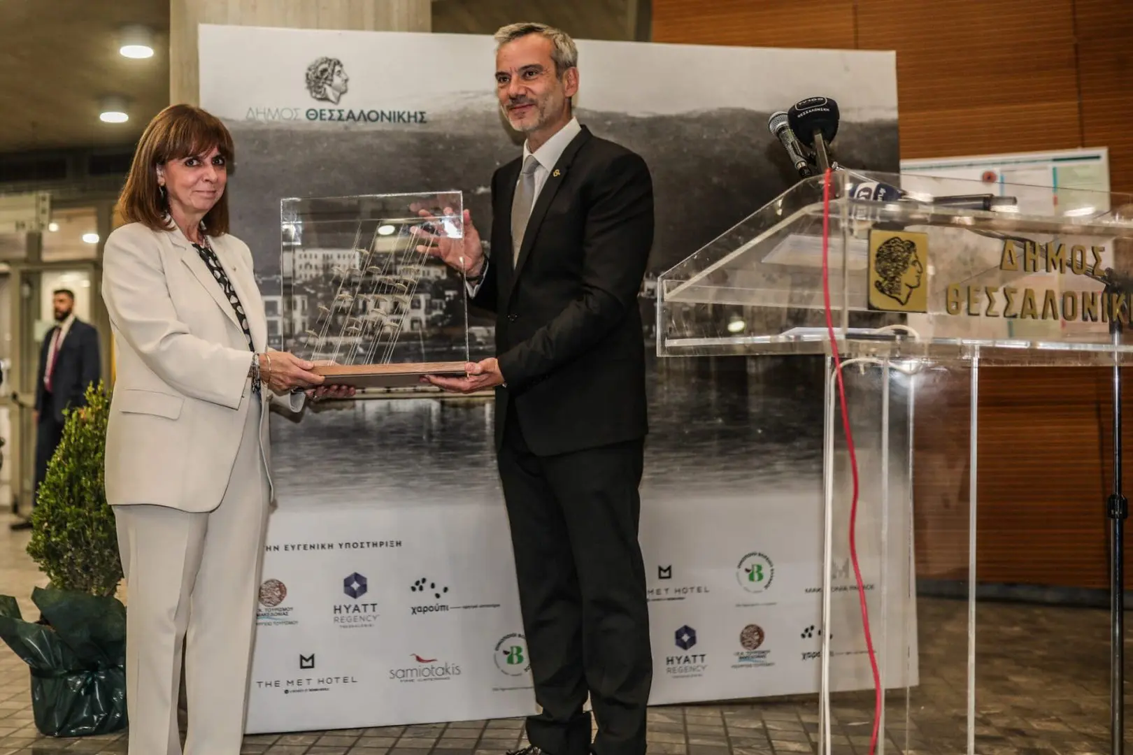 Στον επίσημο εορτασμό του ΑΠΘ και στο Δημαρχιακό Μέγαρο 2