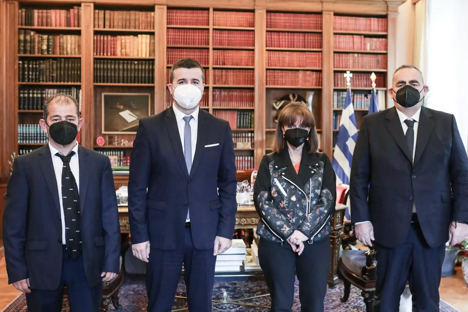 Συνάντηση με εκπροσώπους της Ελληνικής Εθνικής Μειονότητας της Χειμάρρας