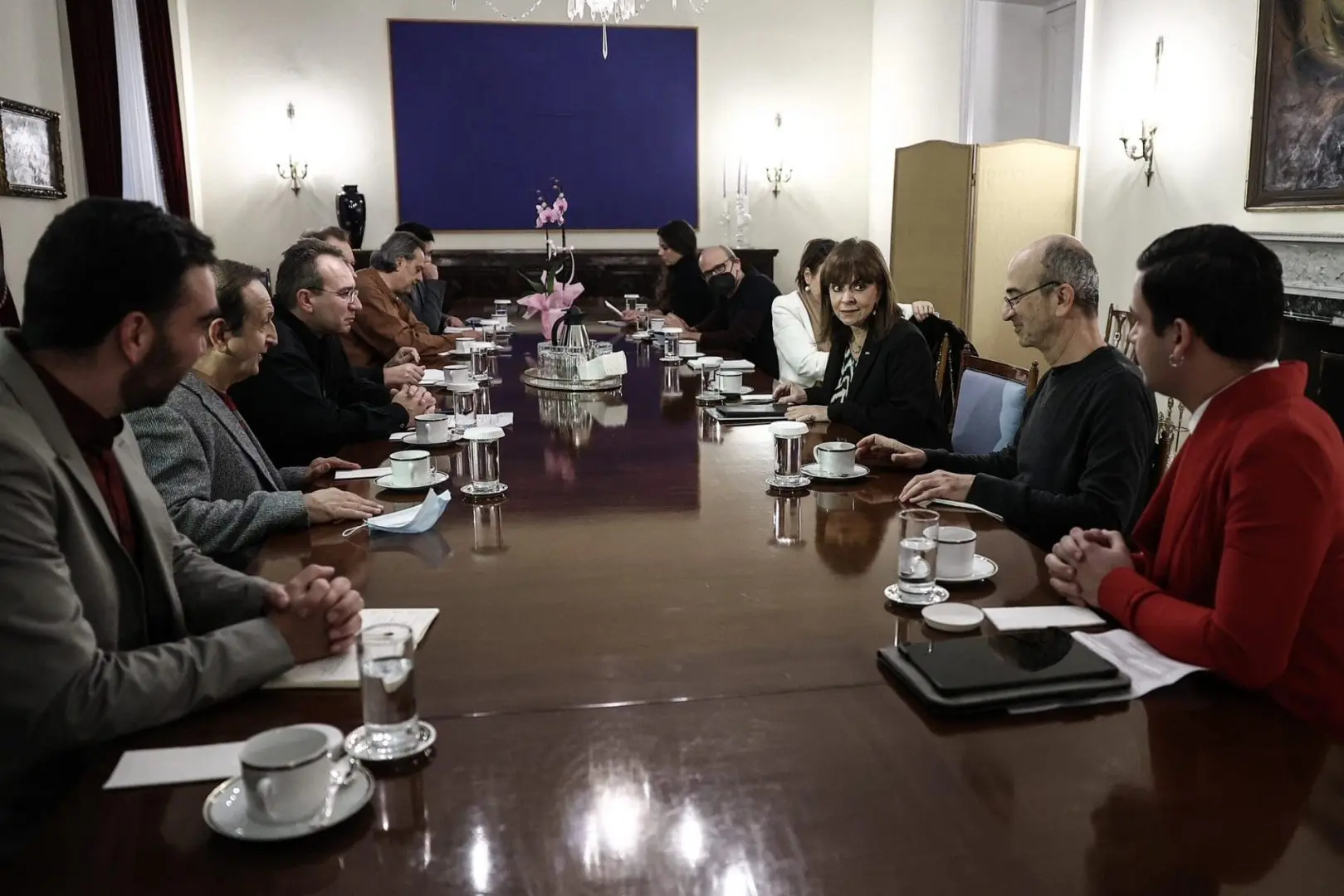 Συνάντηση με προέδρους των Σωματείων των καλλιτεχνών και εκπροσώπους καθηγητών 2