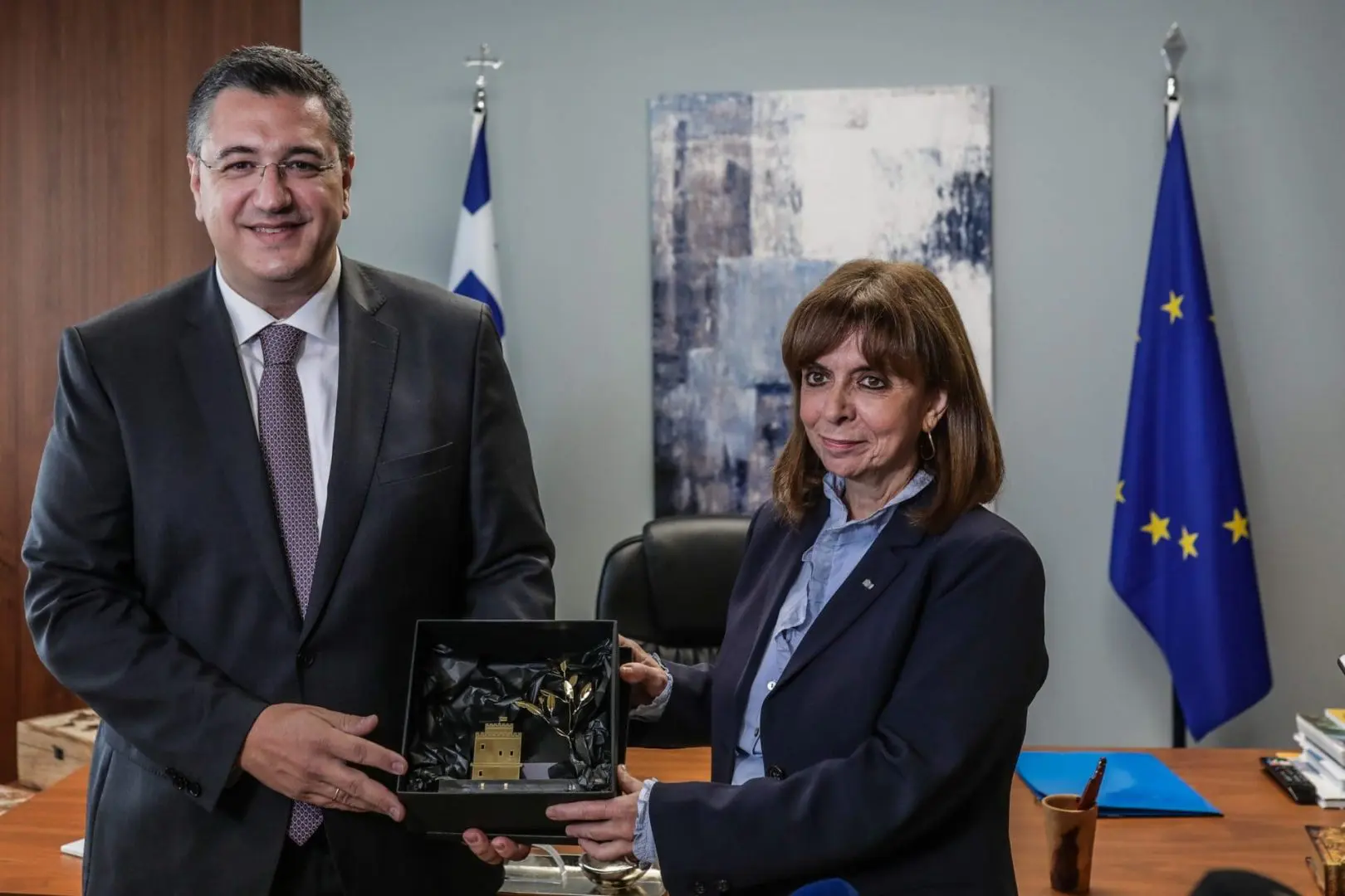Συνάντηση με τον Περιφερειάρχη Κεντρικής Μακεδονίας Απόστολο Τζιτζικώστα 3
