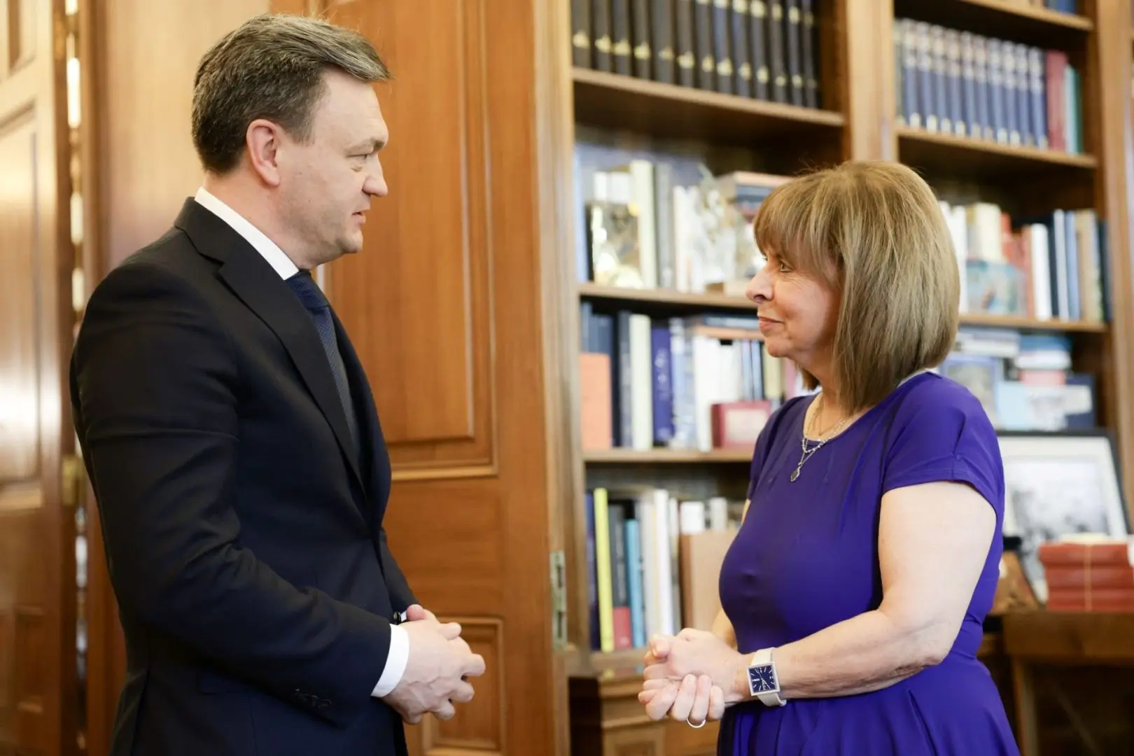 Συνάντηση με τον Πρωθυπουργό της Μολδαβίας Dorin Recean 1