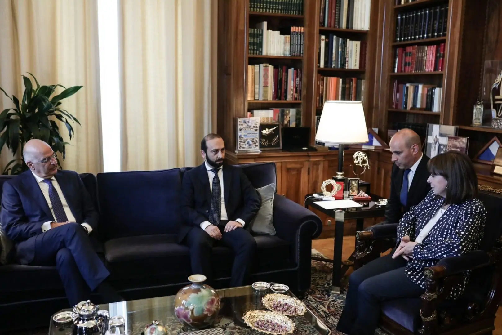 Συνάντηση με τον Υπουργό Εξωτερικών της Αρμενίας Ararat Mirzoyan 2
