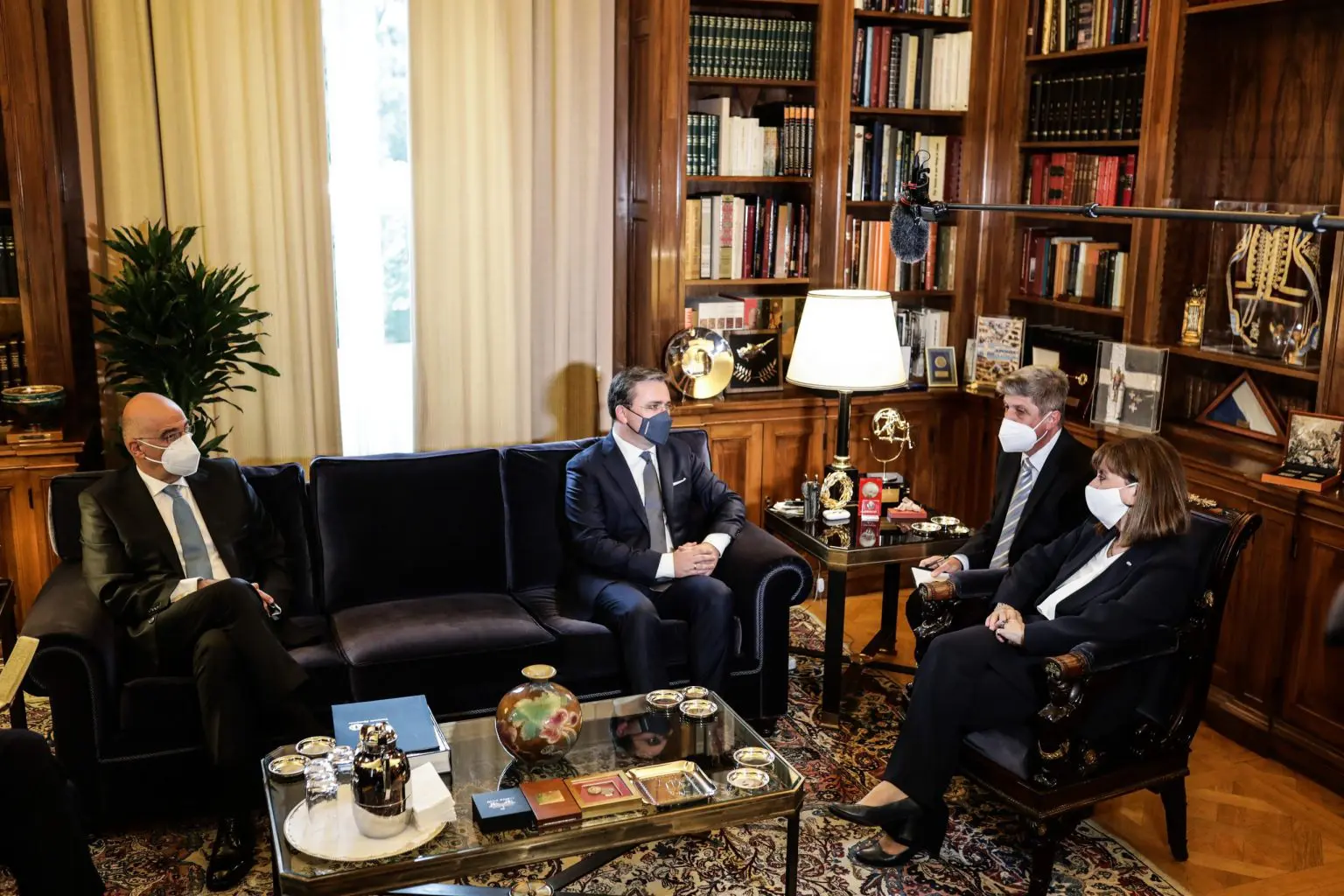 Συνάντηση με τον Υπουργό Εξωτερικών της Σερβίας Nikola Selakovic