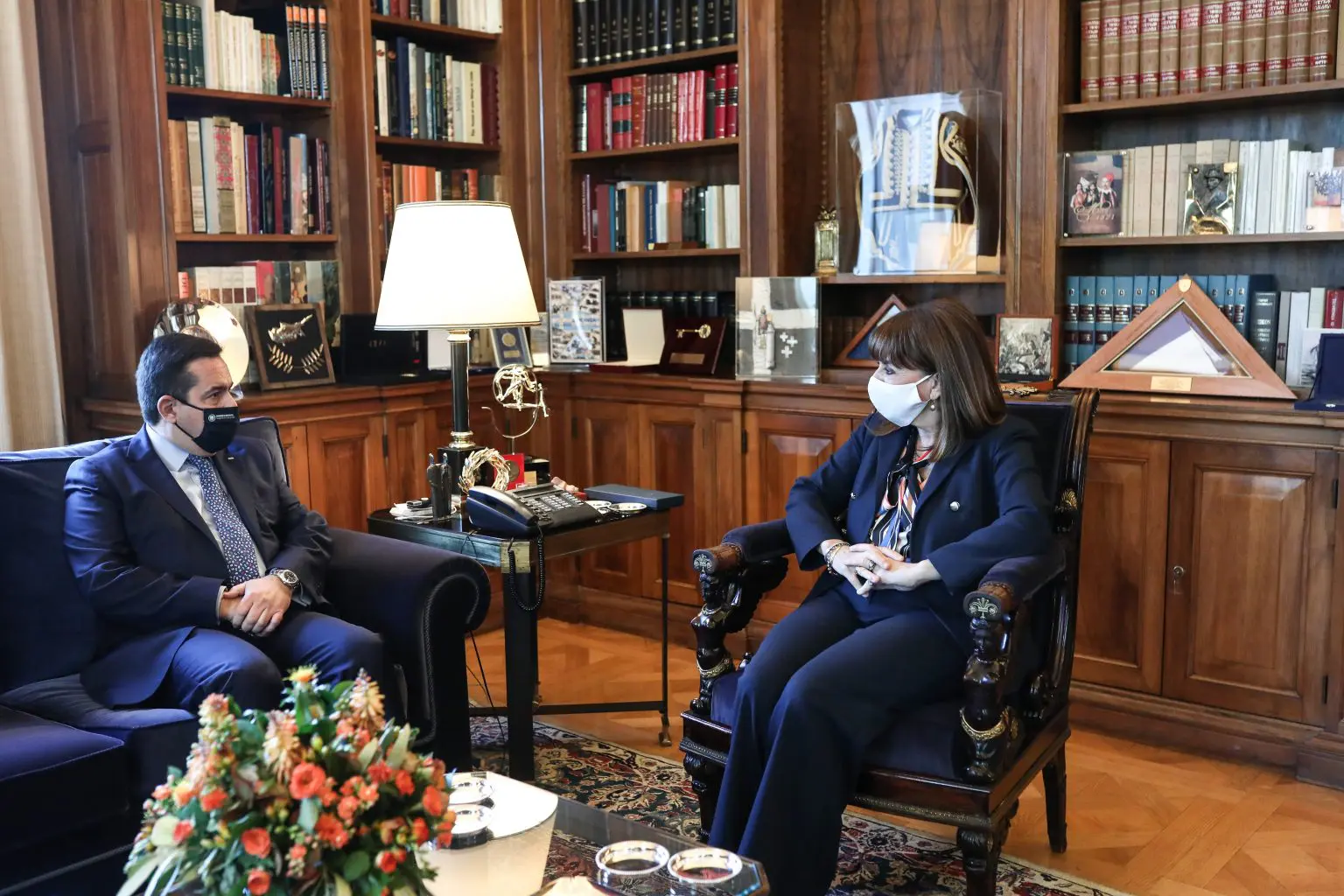 Συνάντηση με τον Υπουργό Μετανάστευσης και Ασύλου Νότη Μηταράκη