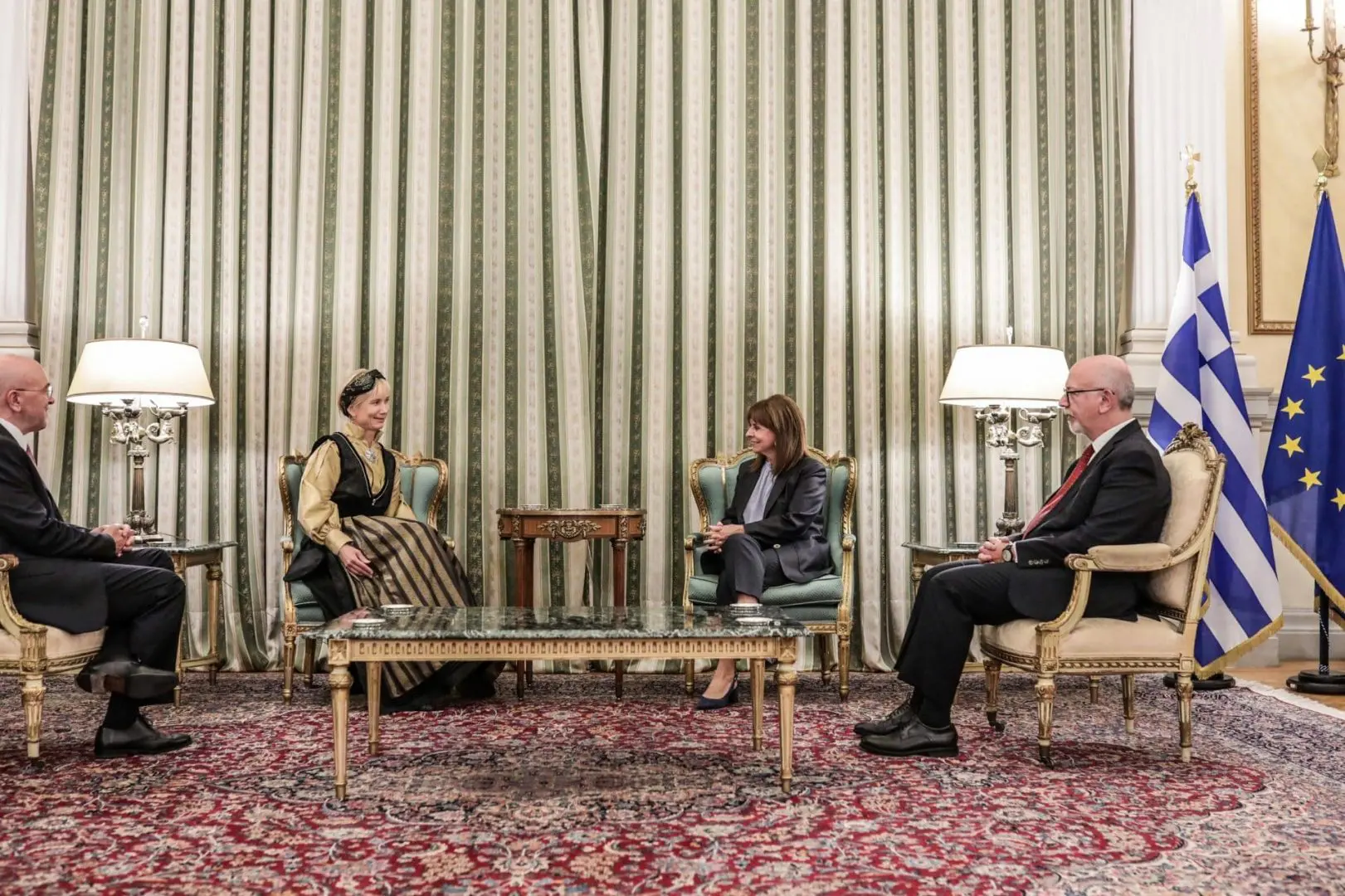 Τελετή επίδοσης διαπιστευτηρίων νέων Πρέσβεων 2 4