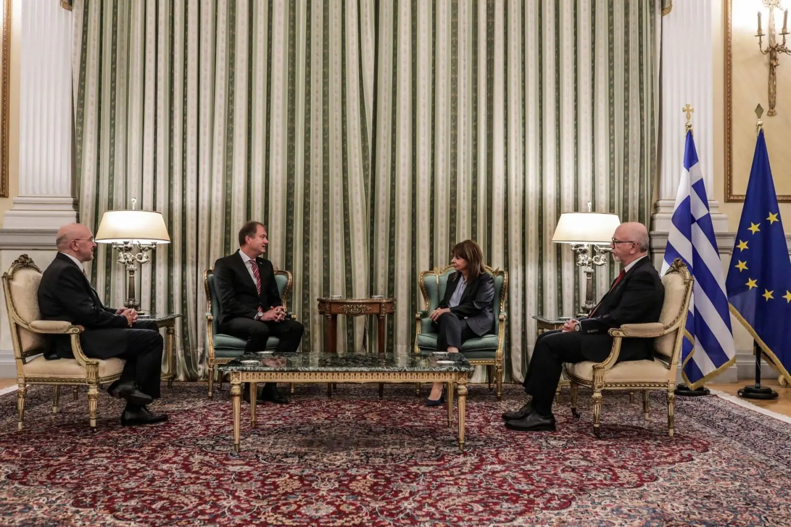 Τελετή επίδοσης διαπιστευτηρίων νέων Πρέσβεων 3 3