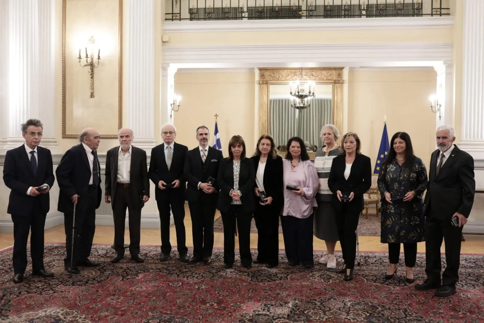 Τελετή επίδοσης παρασήμων 1