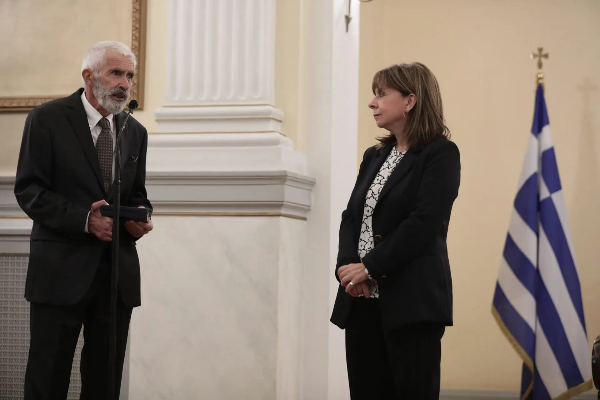 Τελετή επίδοσης παρασήμων 2