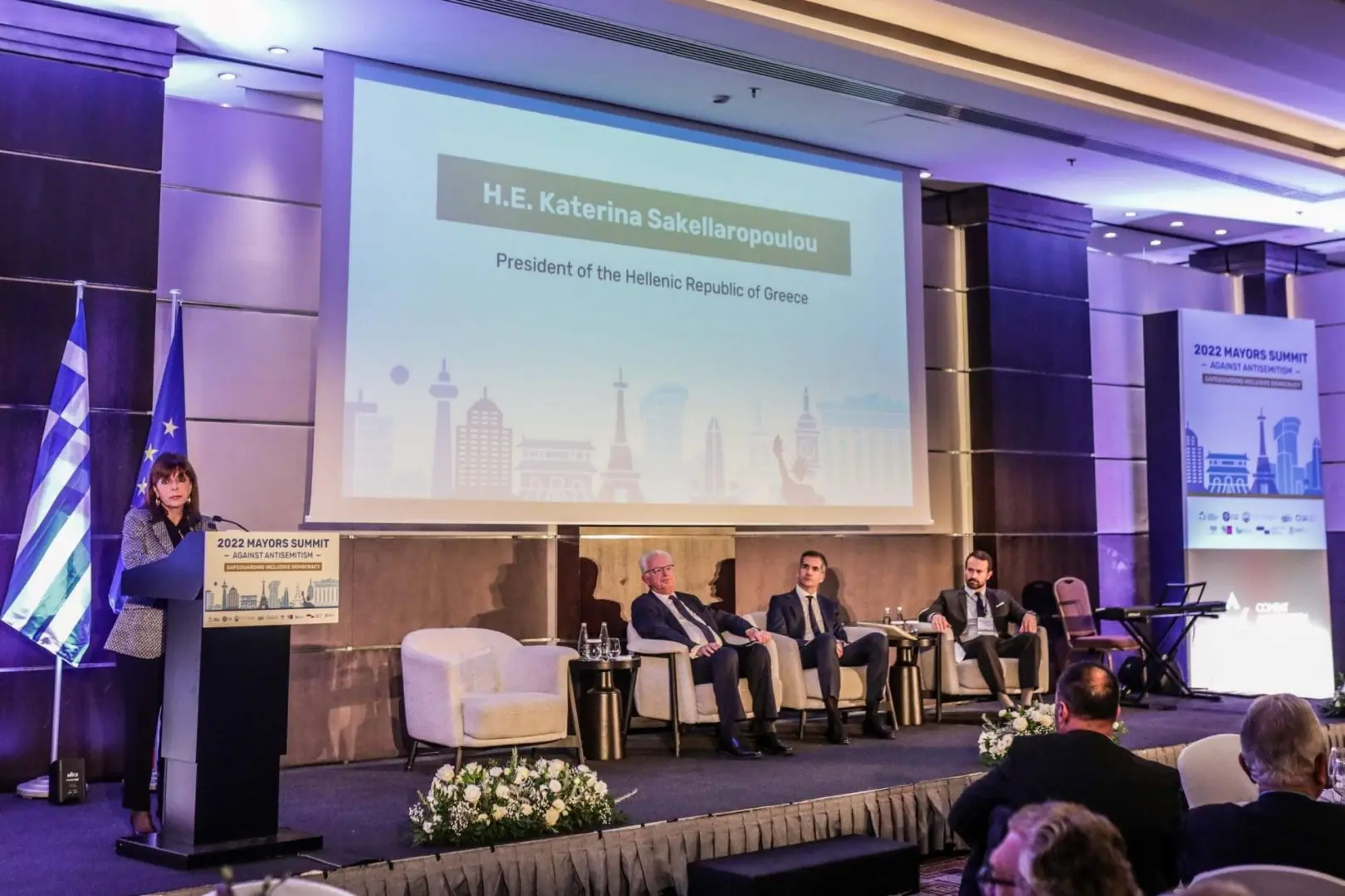 Χαιρετισμός της Προέδρου της Δημοκρατίας Κατερίνας Σακελλαροπούλου στη 2η Σύνοδο Κορυφής Δημάρχων κατά του Αντισημιτισμού 2