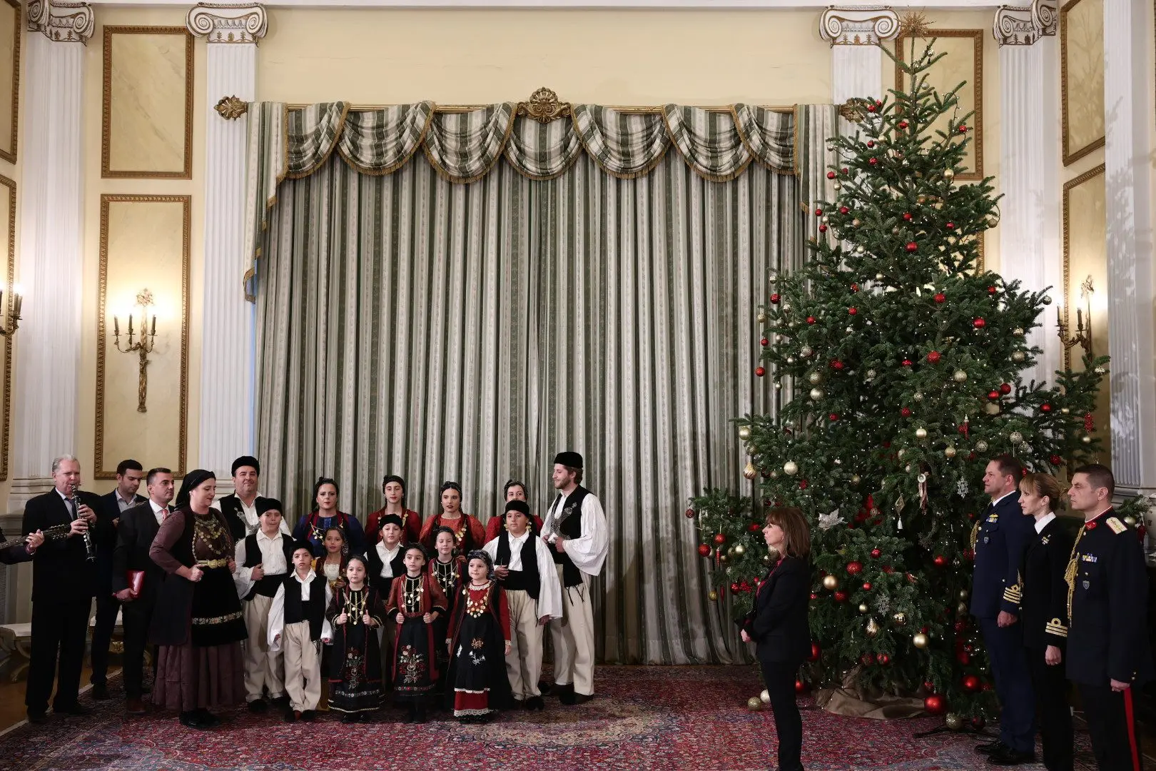 Χριστουγεννιάτικα κάλαντα στο Προεδρικό Μέγαρο 8