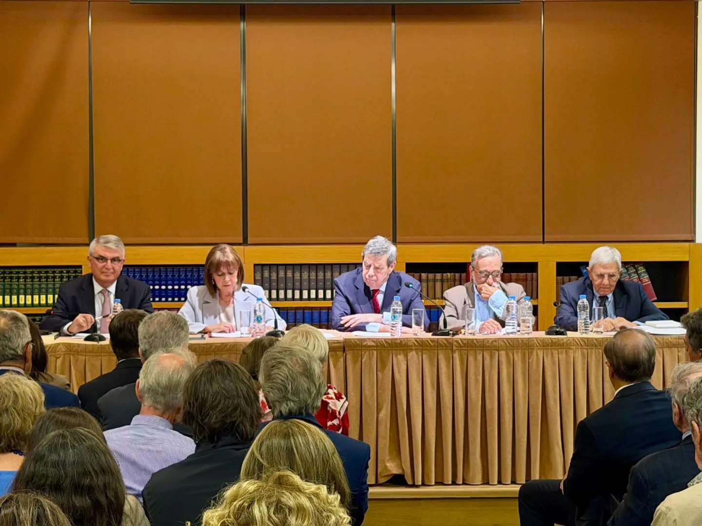 7919d233 a58e 43a9 bc6c 79586a9da5de