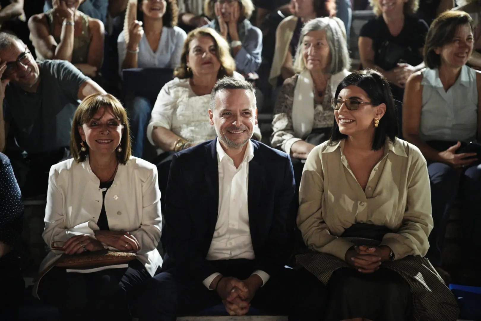 DCC76A9D 4ABC 4099 B40F E234C8BB4744