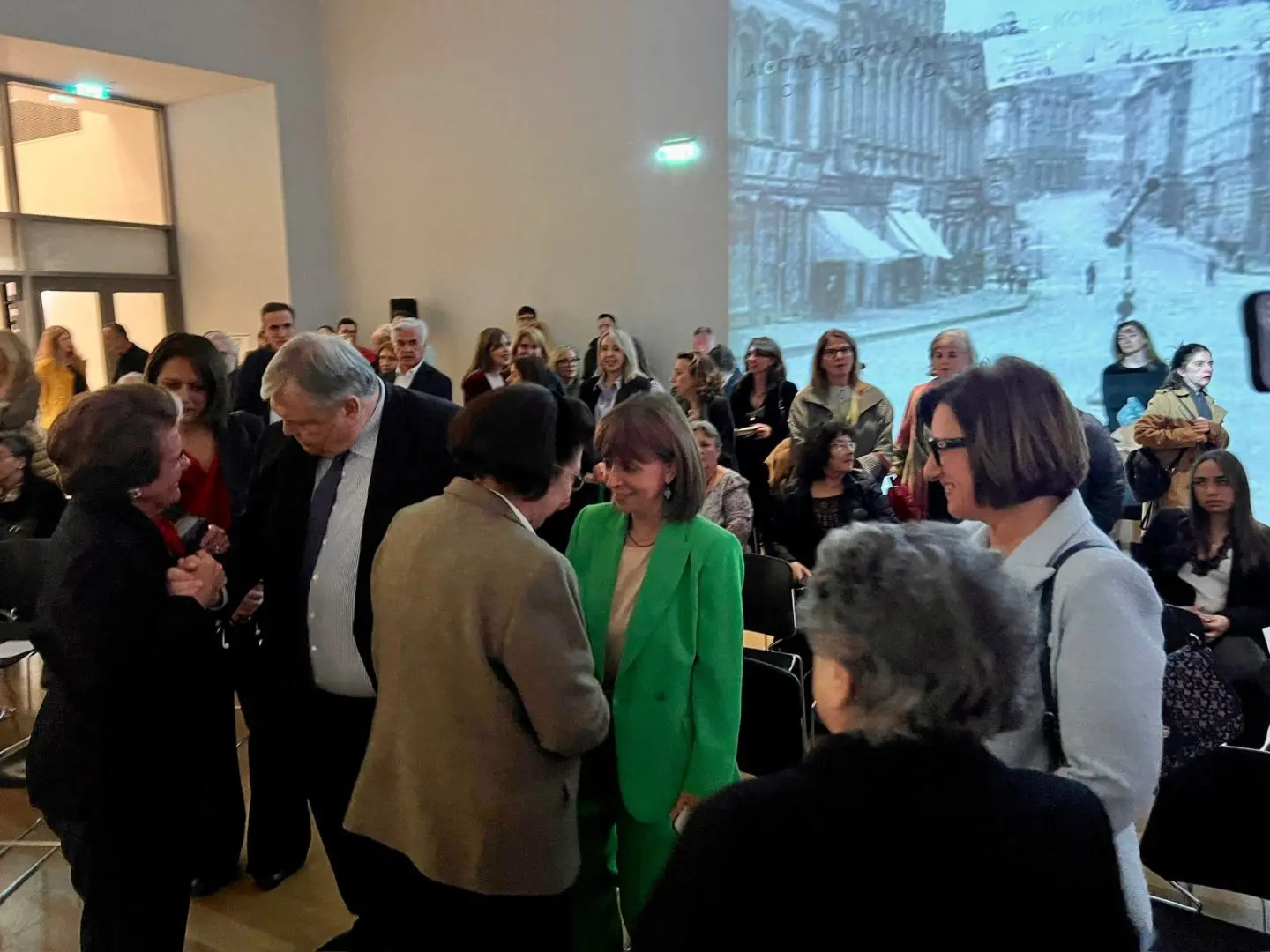 9a61b083 81e9 4983 8a93 3c3e49dcda3b